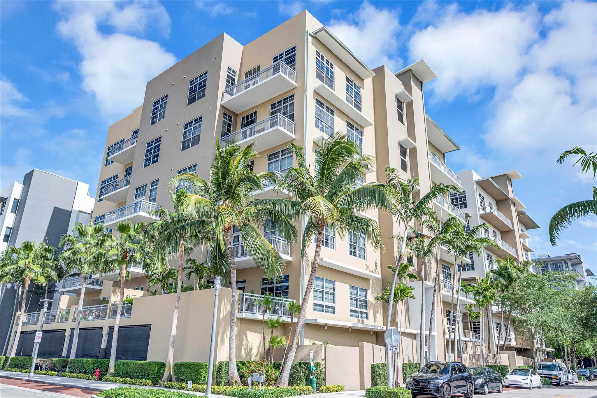444 NW 1st Ave 301