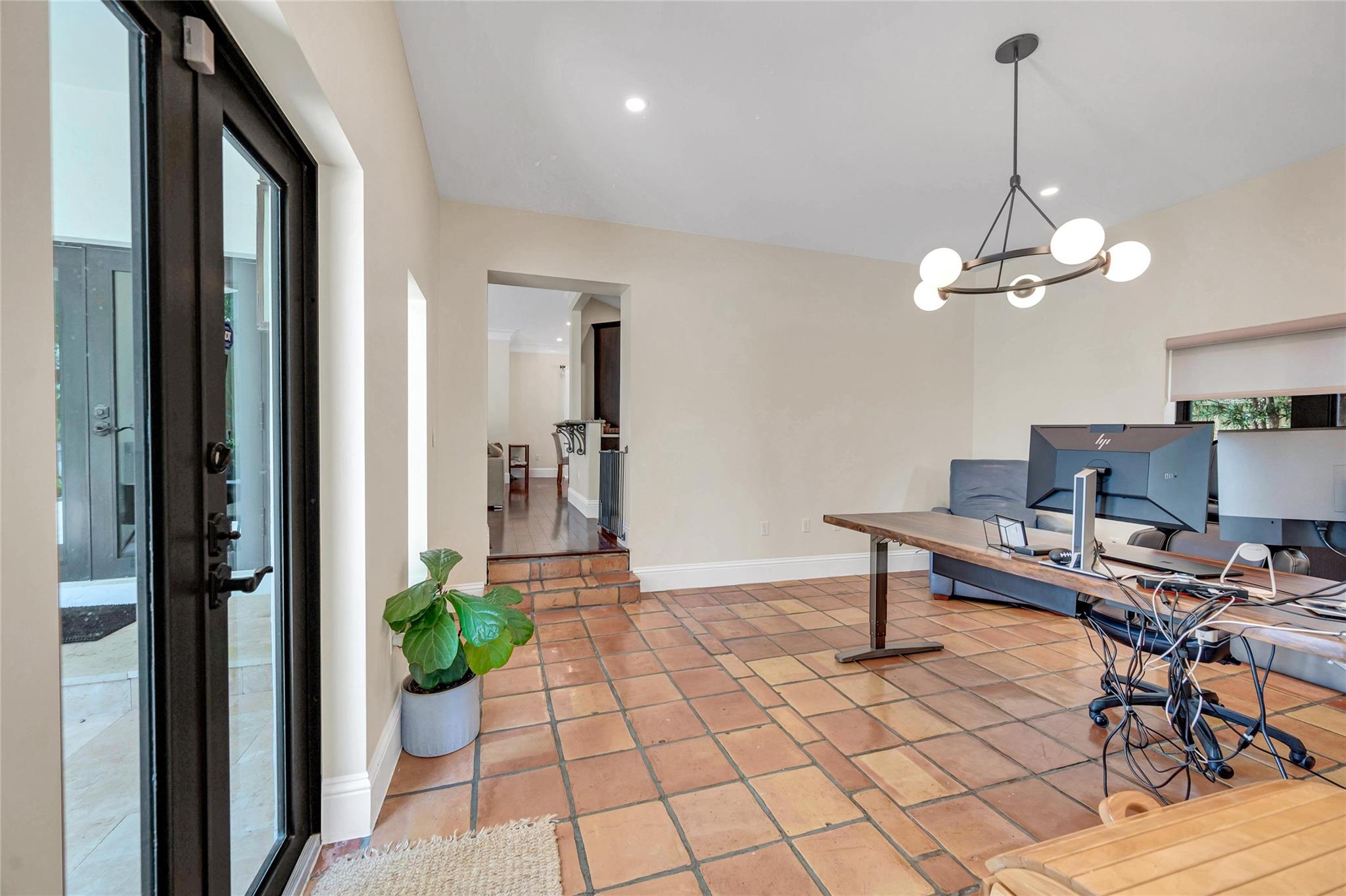 537 NE 13th Ave