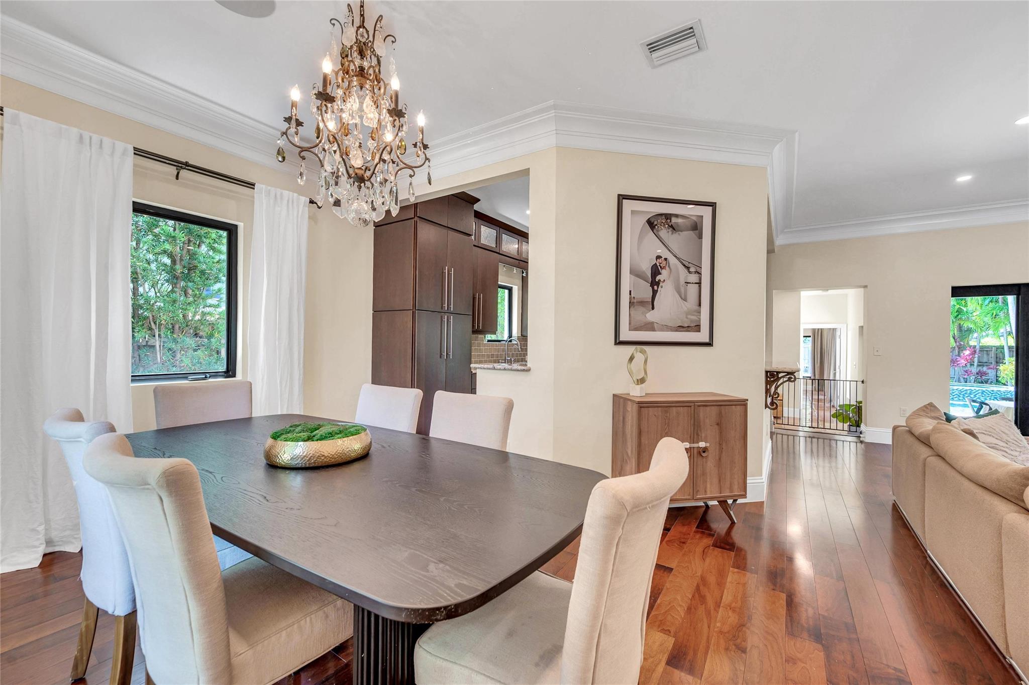 537 NE 13th Ave