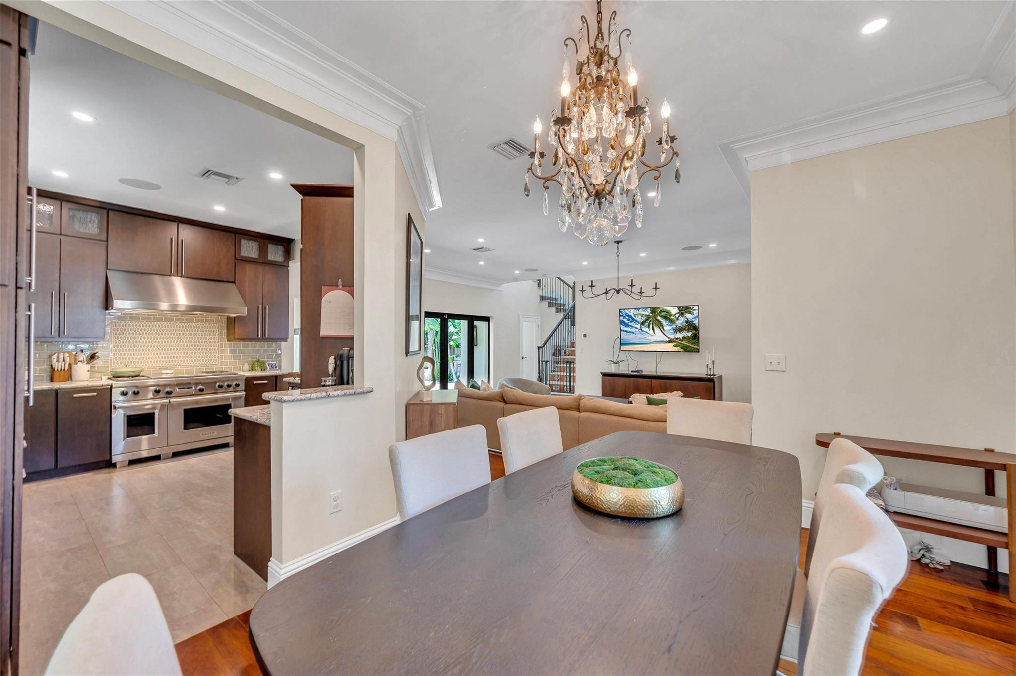 537 NE 13th Ave