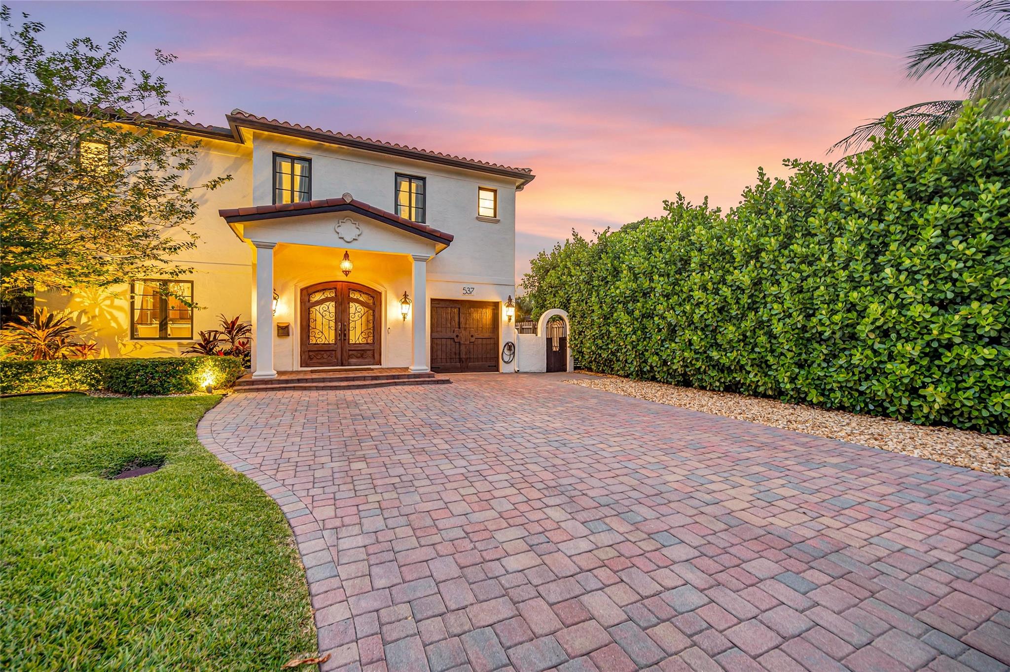 537 NE 13th Ave