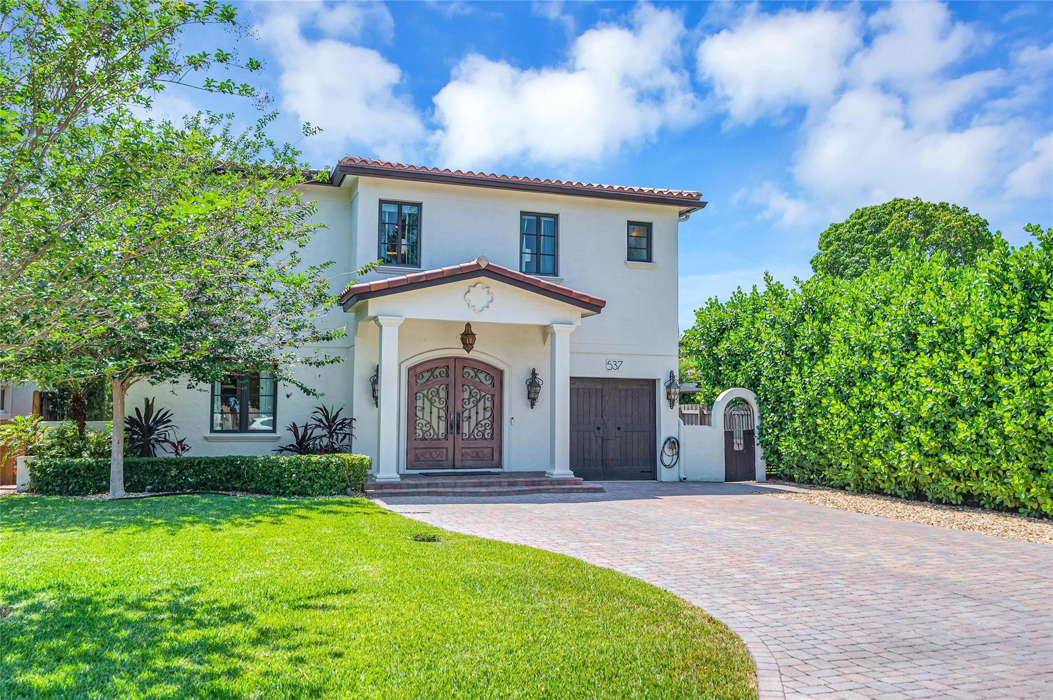 537 NE 13th Ave
