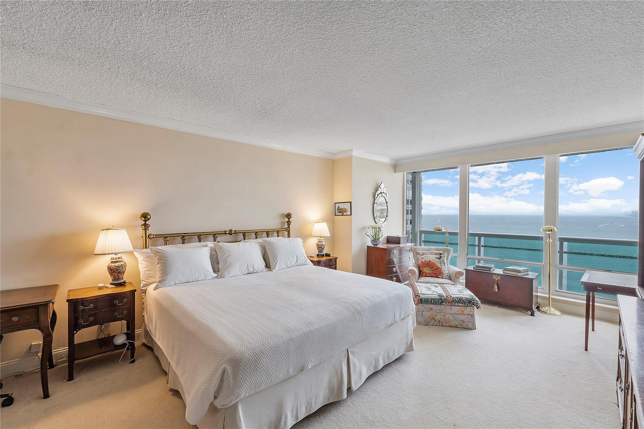 2100 S Ocean Ln 1608