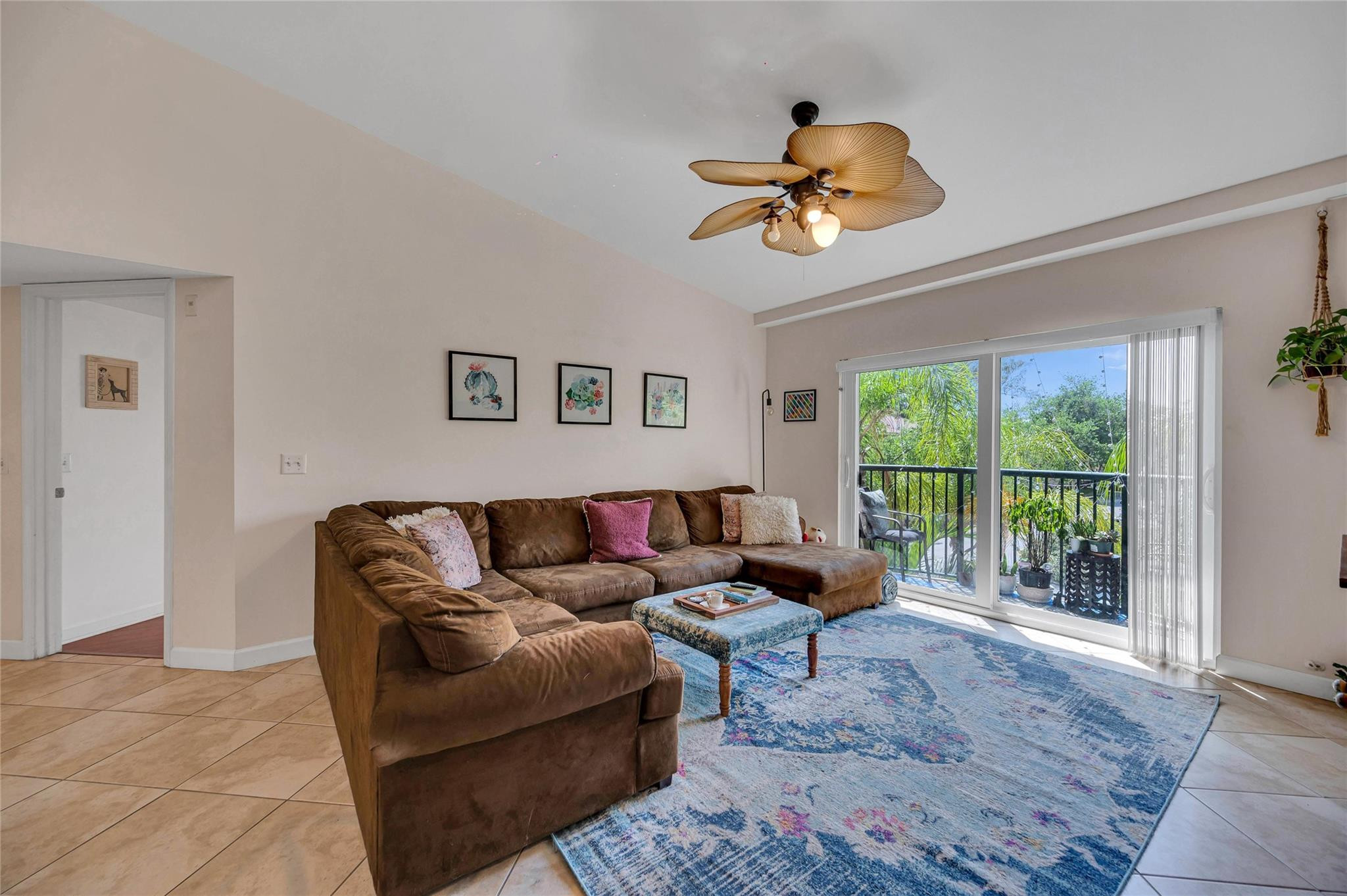 2009 SE 10th Ave 308