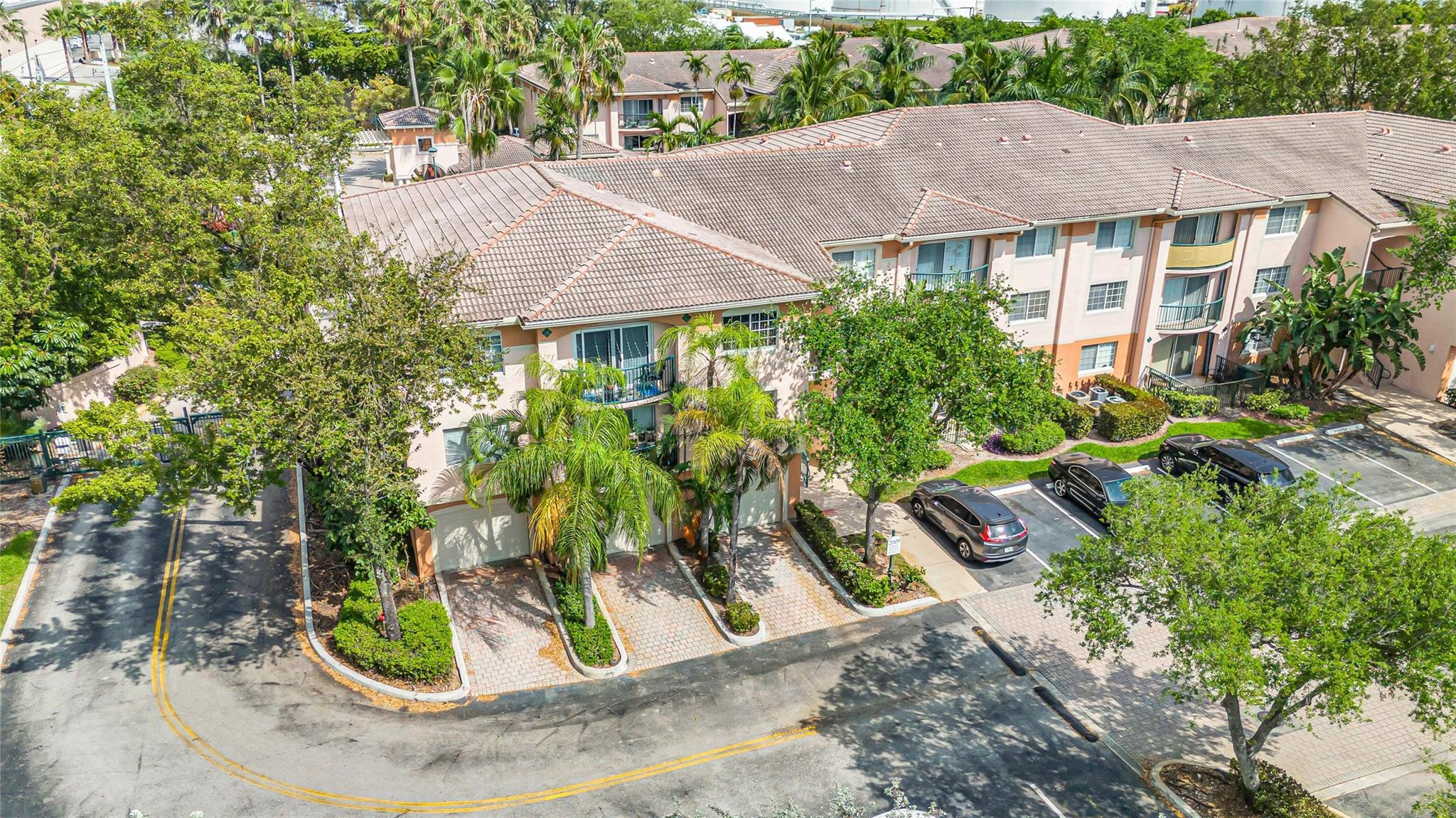 2009 SE 10th Ave 308