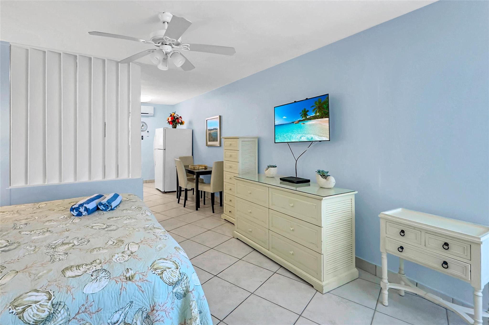 4520 El Mar Dr 19