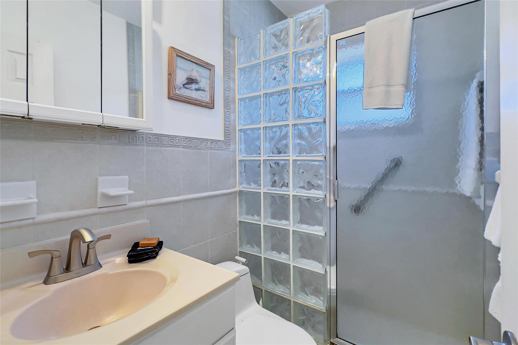 4520 El Mar Dr 19