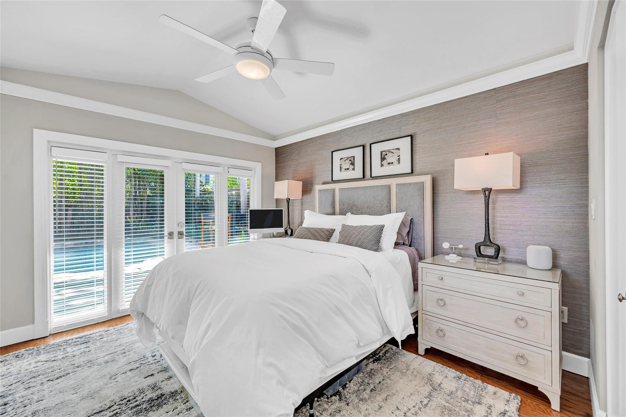 701 N Victoria Park Rd