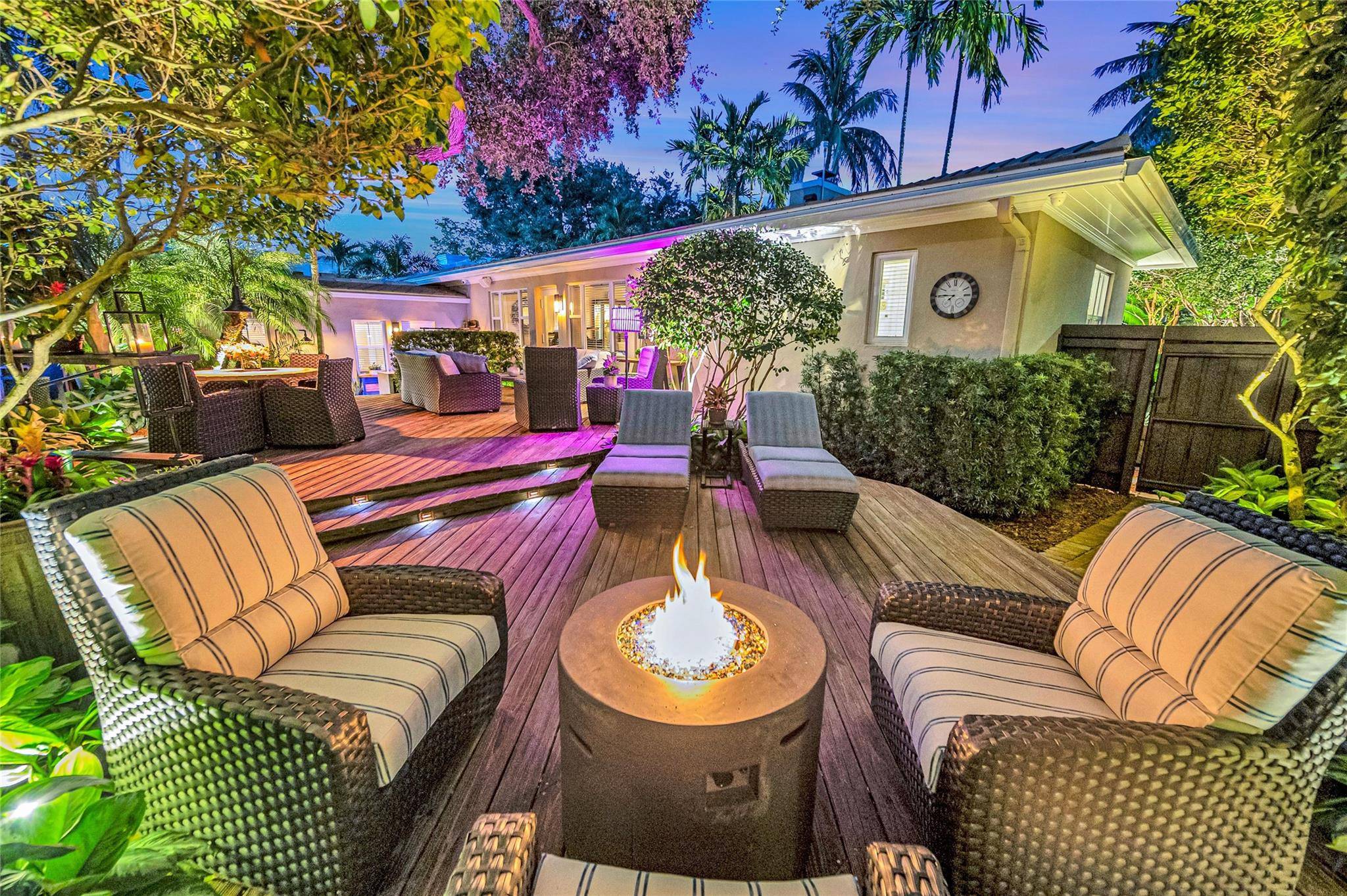 701 N Victoria Park Rd