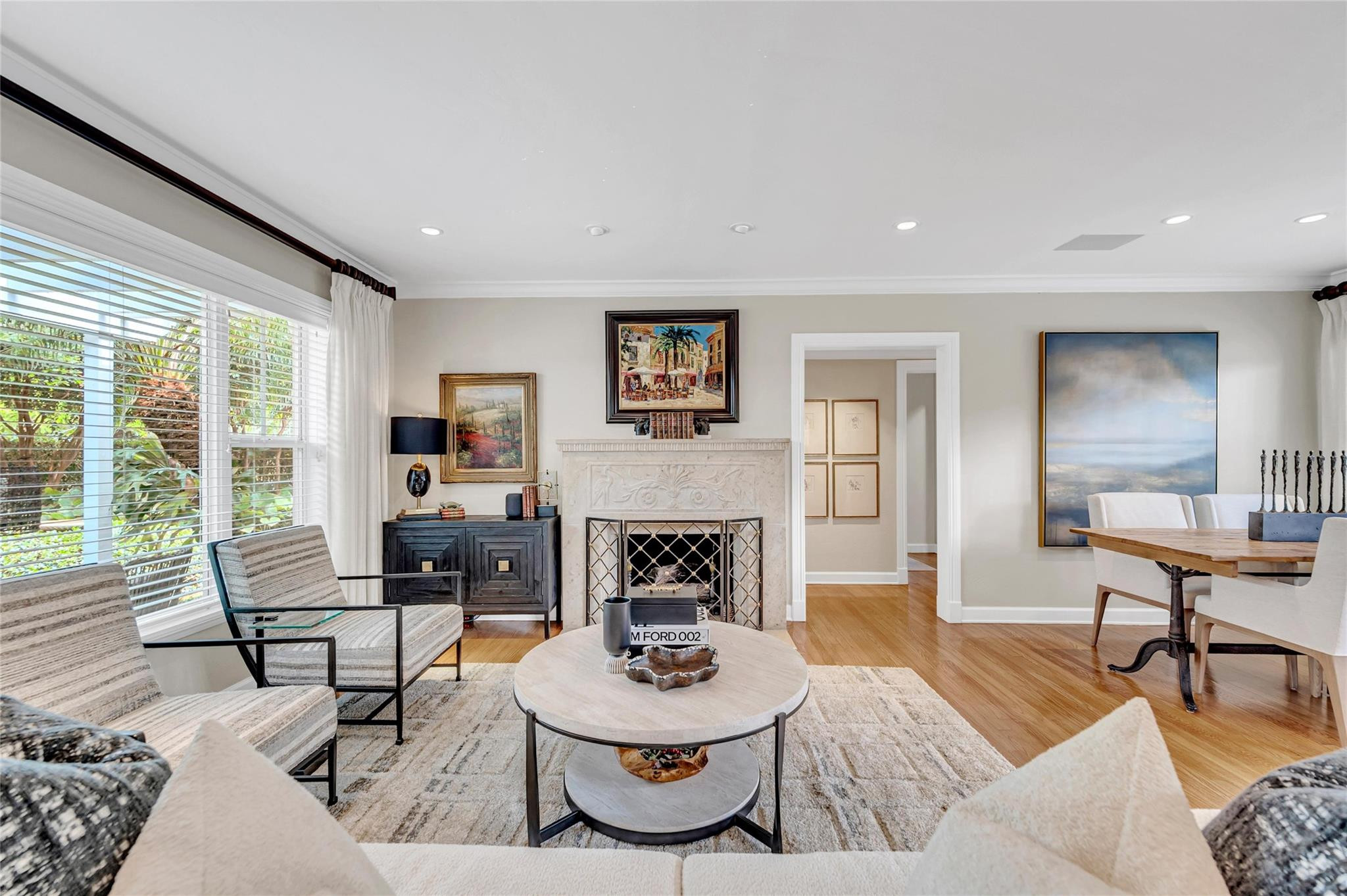 701 N Victoria Park Rd