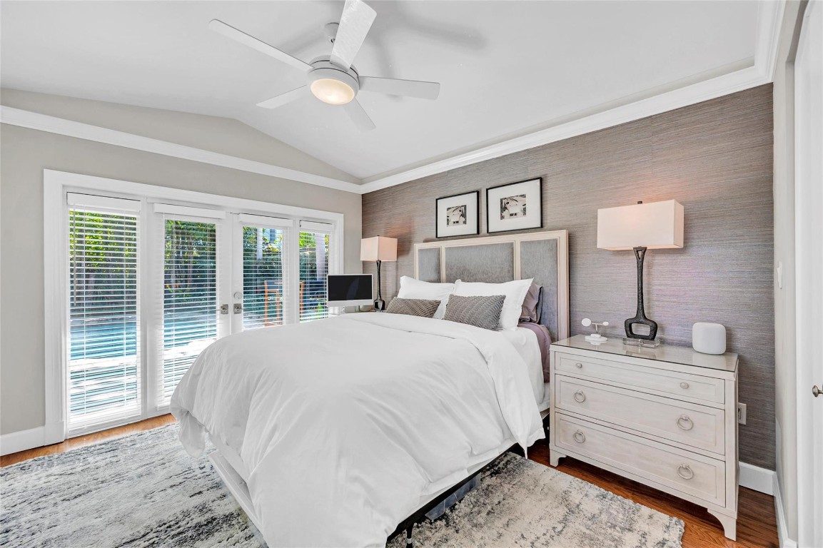 701 N Victoria Park Rd