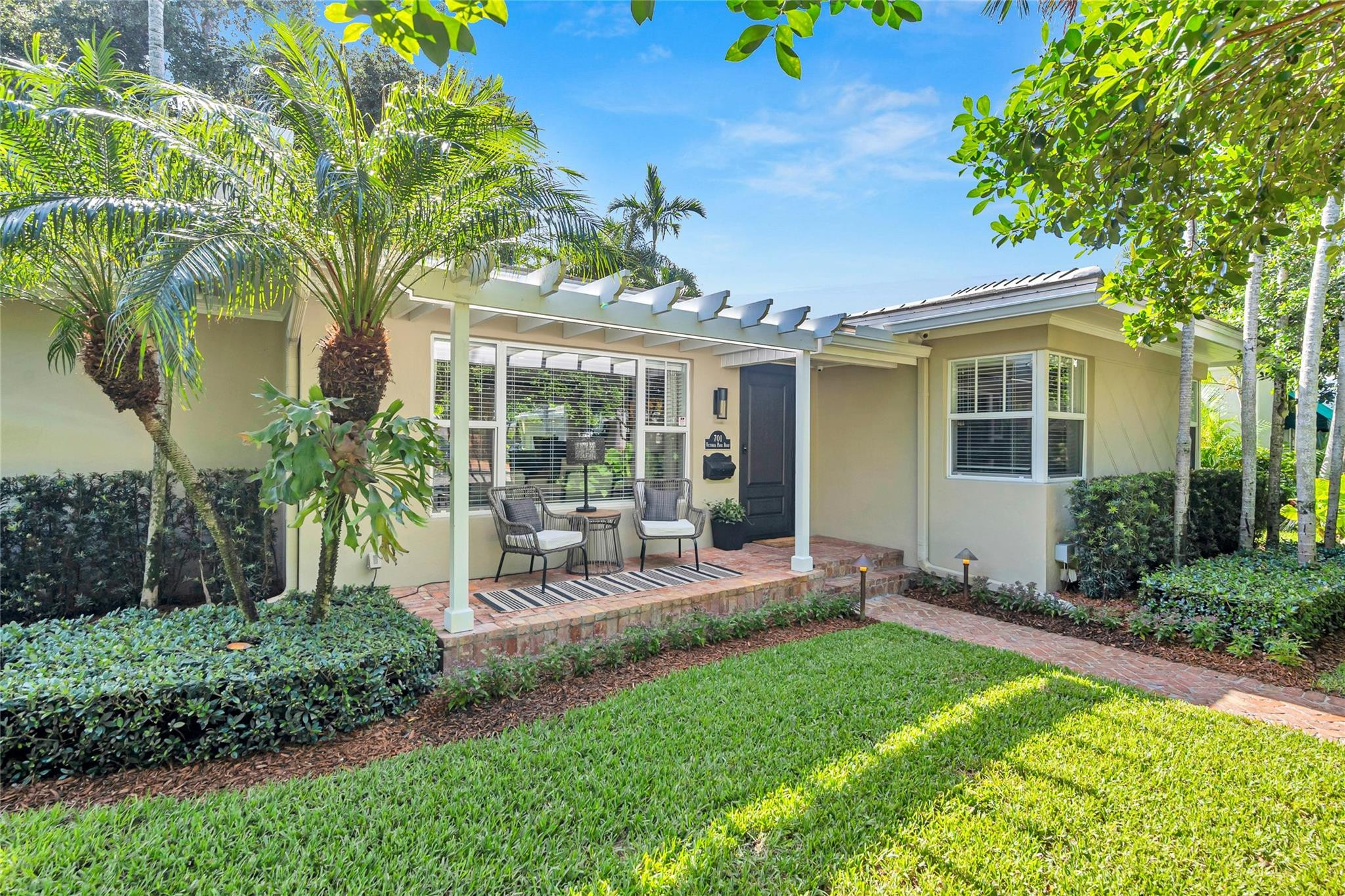 701 N Victoria Park Rd