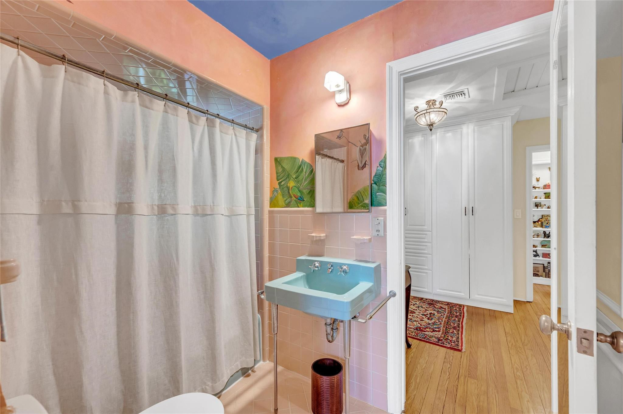 440 N Victoria Park Rd