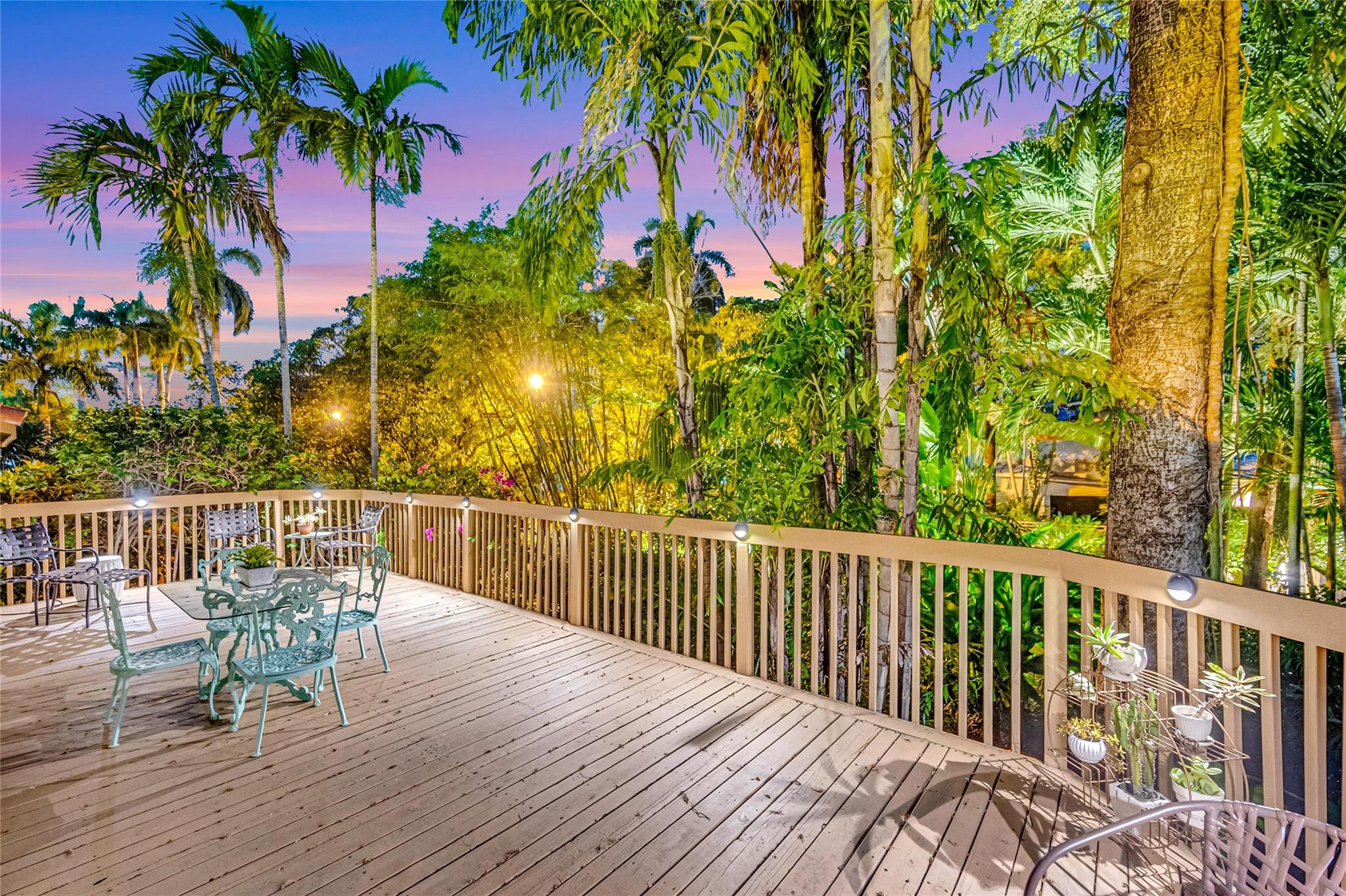 440 N Victoria Park Rd