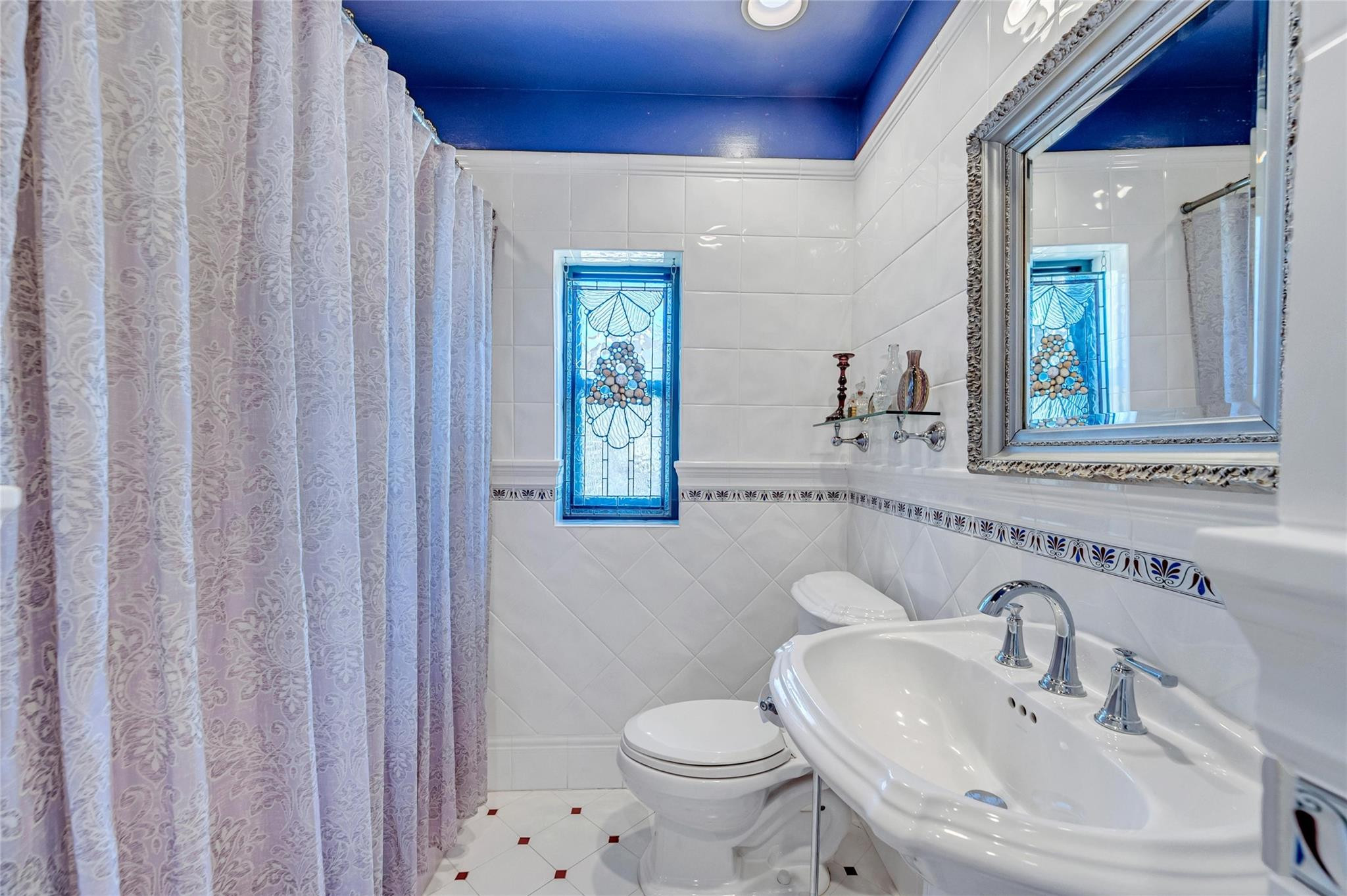 440 N Victoria Park Rd