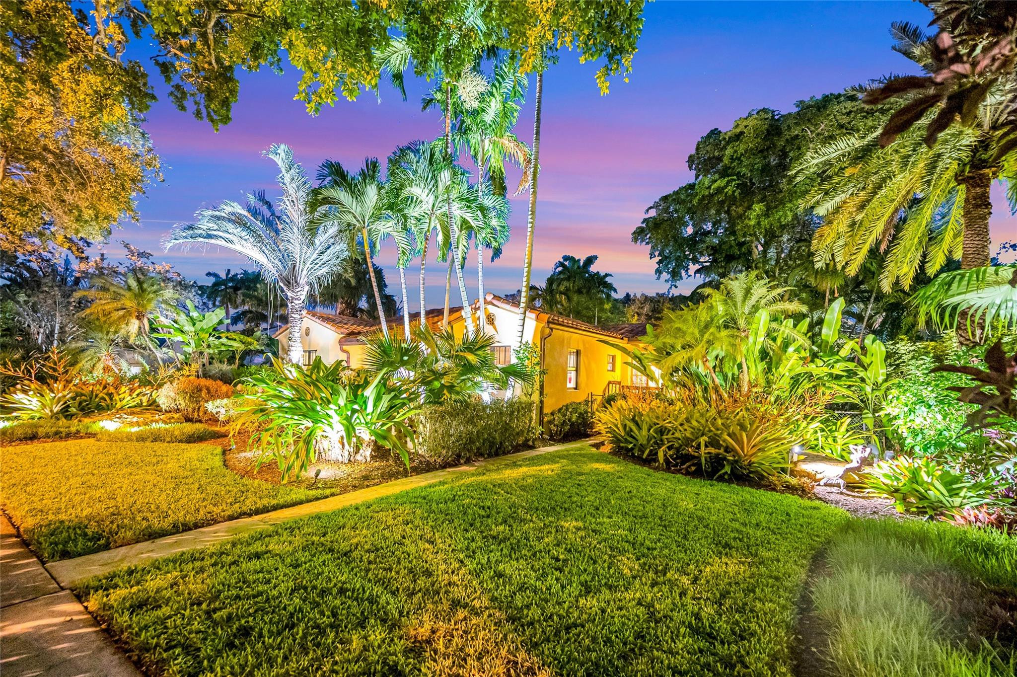 440 N Victoria Park Rd