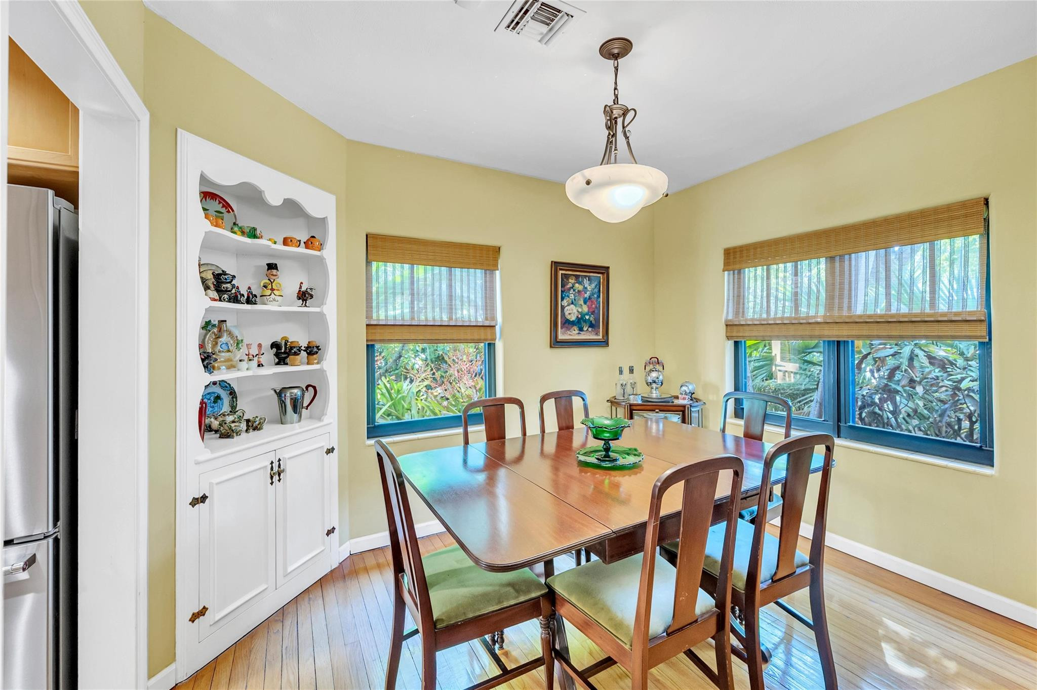 440 N Victoria Park Rd