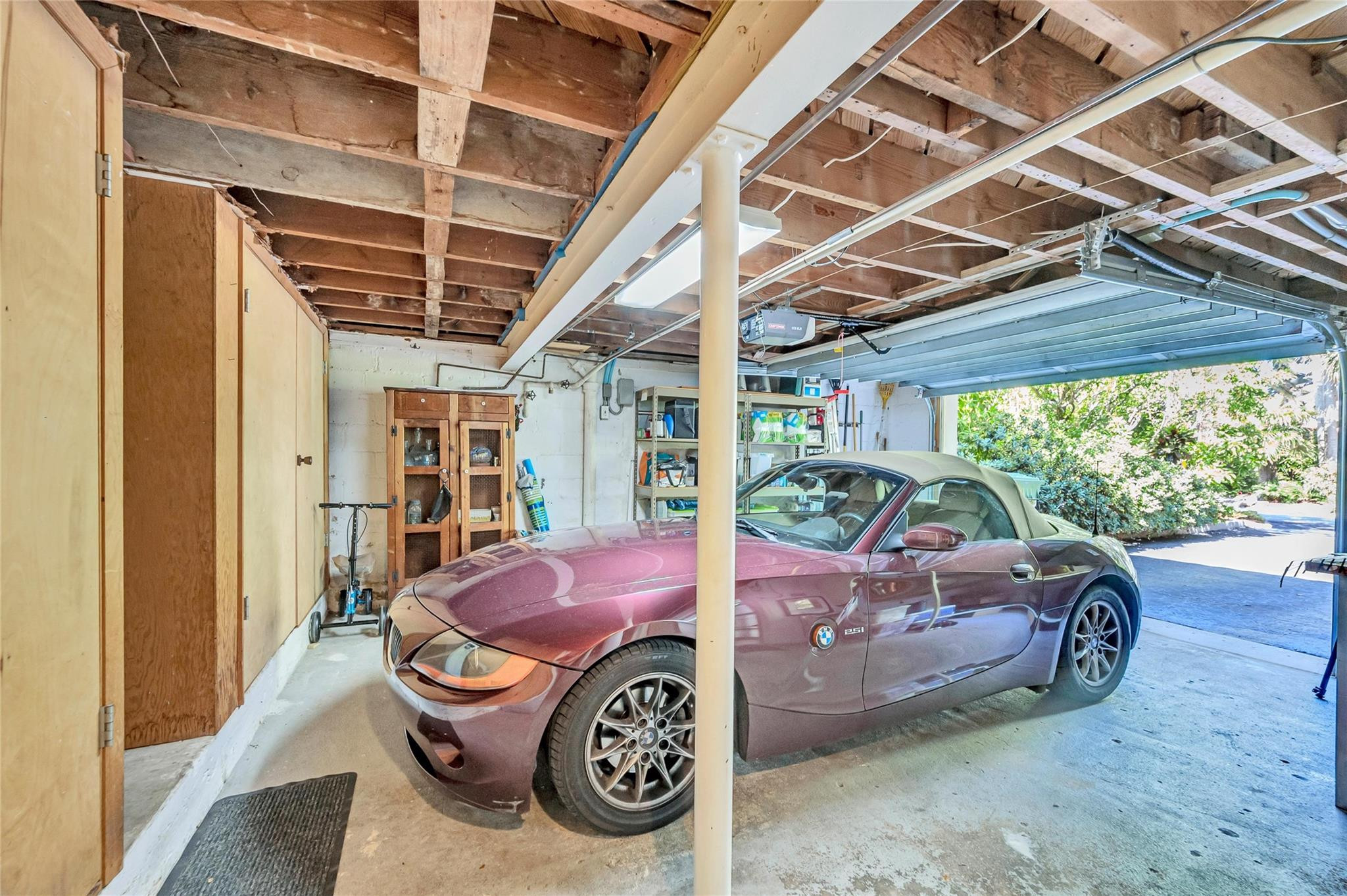 440 N Victoria Park Rd