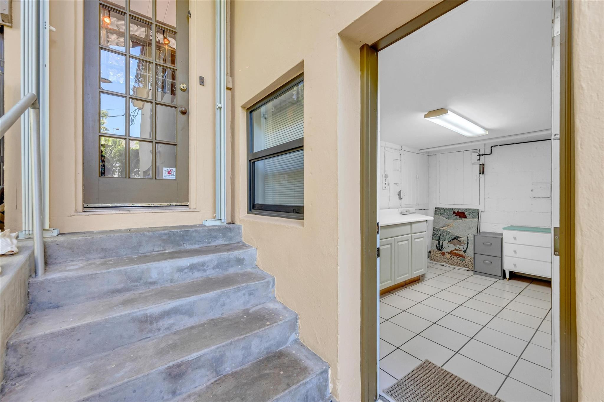 440 N Victoria Park Rd