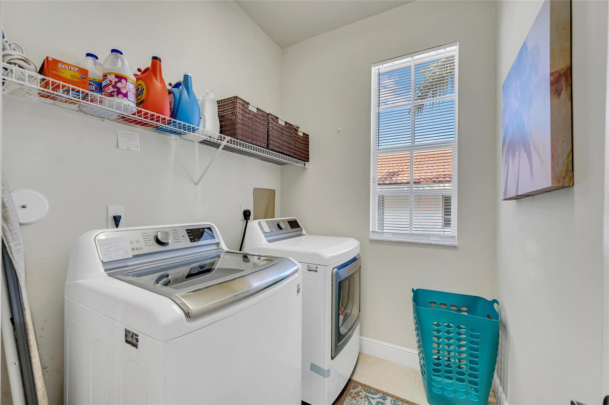 2822 NE 32nd St none