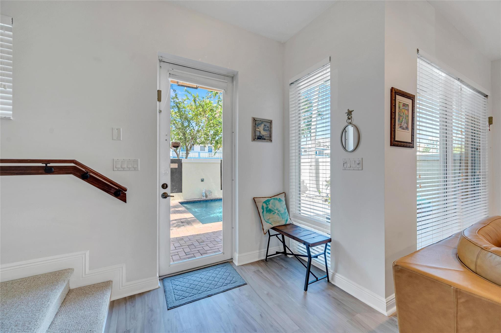 2822 NE 32nd St none