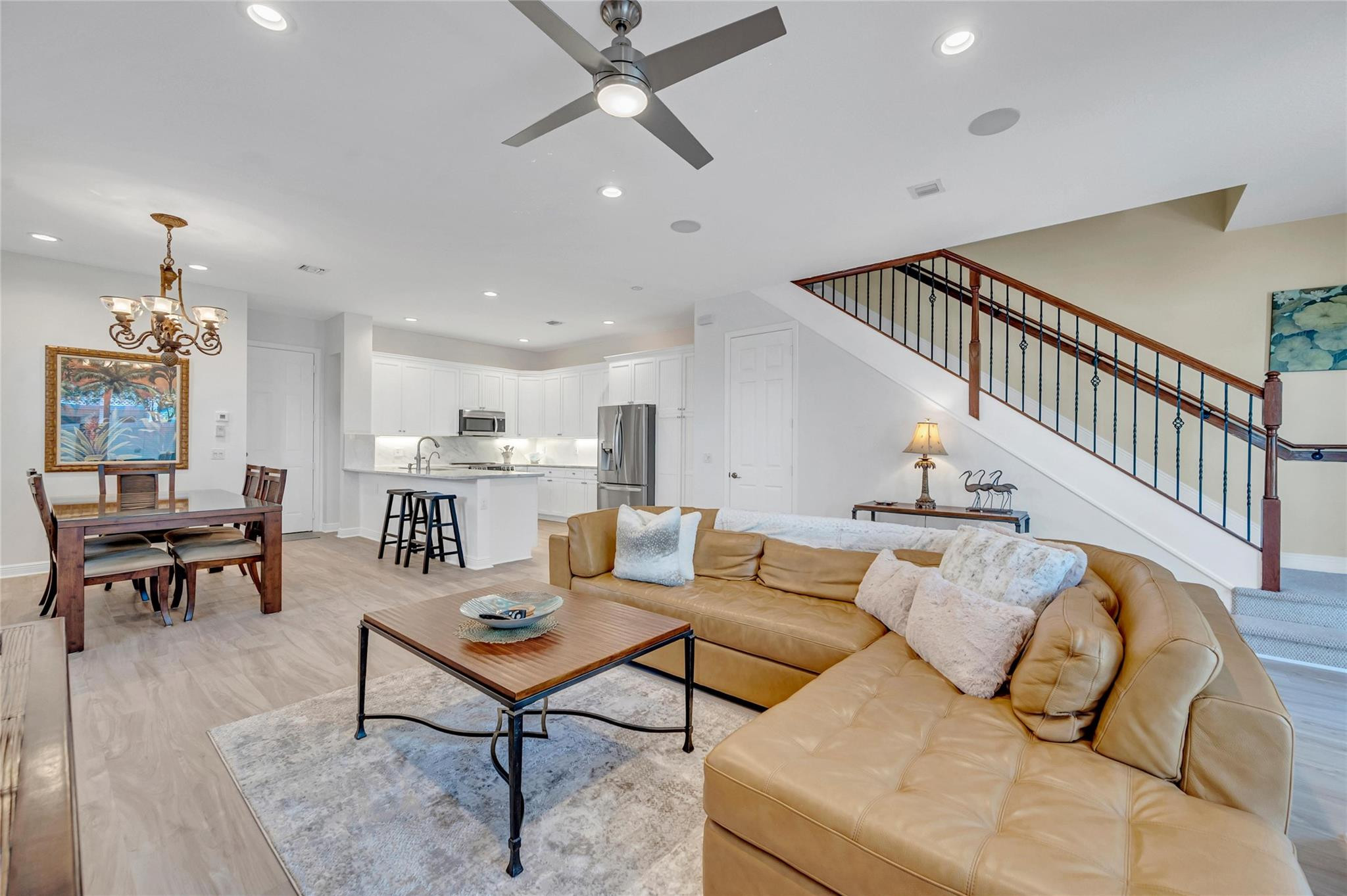 2822 NE 32nd St none