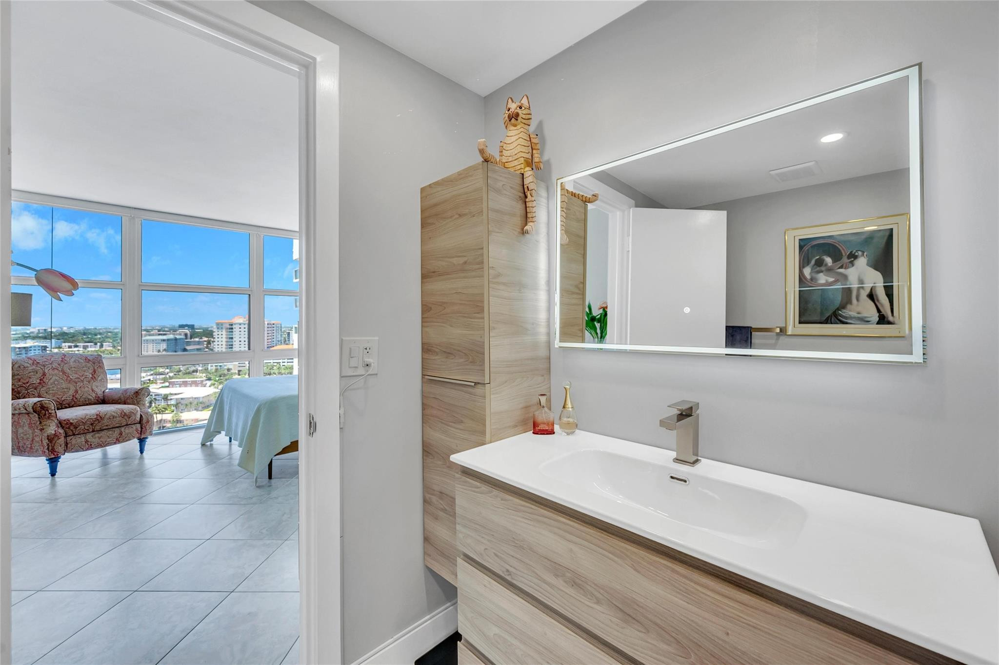 2701 N Ocean Blvd 17B