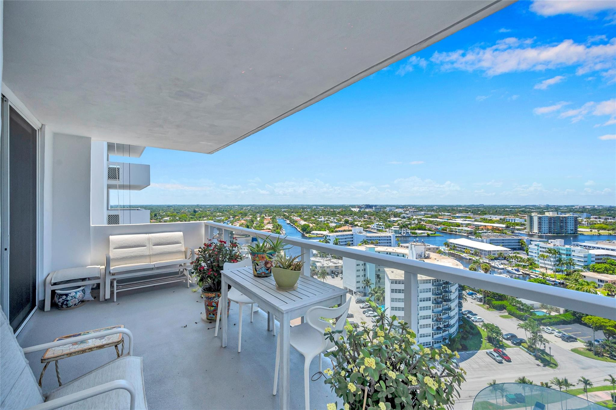 2701 N Ocean Blvd 17B