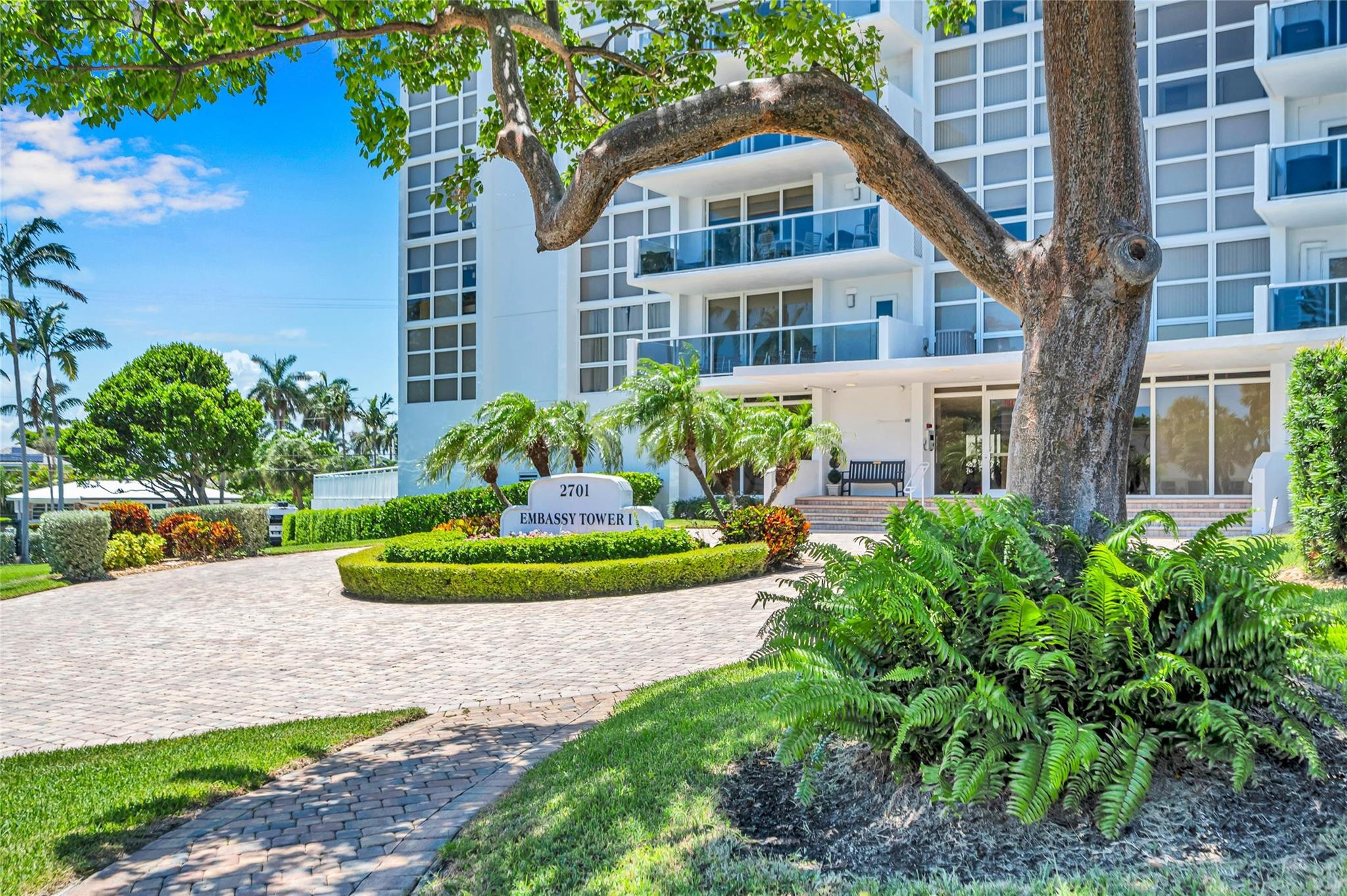 2701 N Ocean Blvd 17B