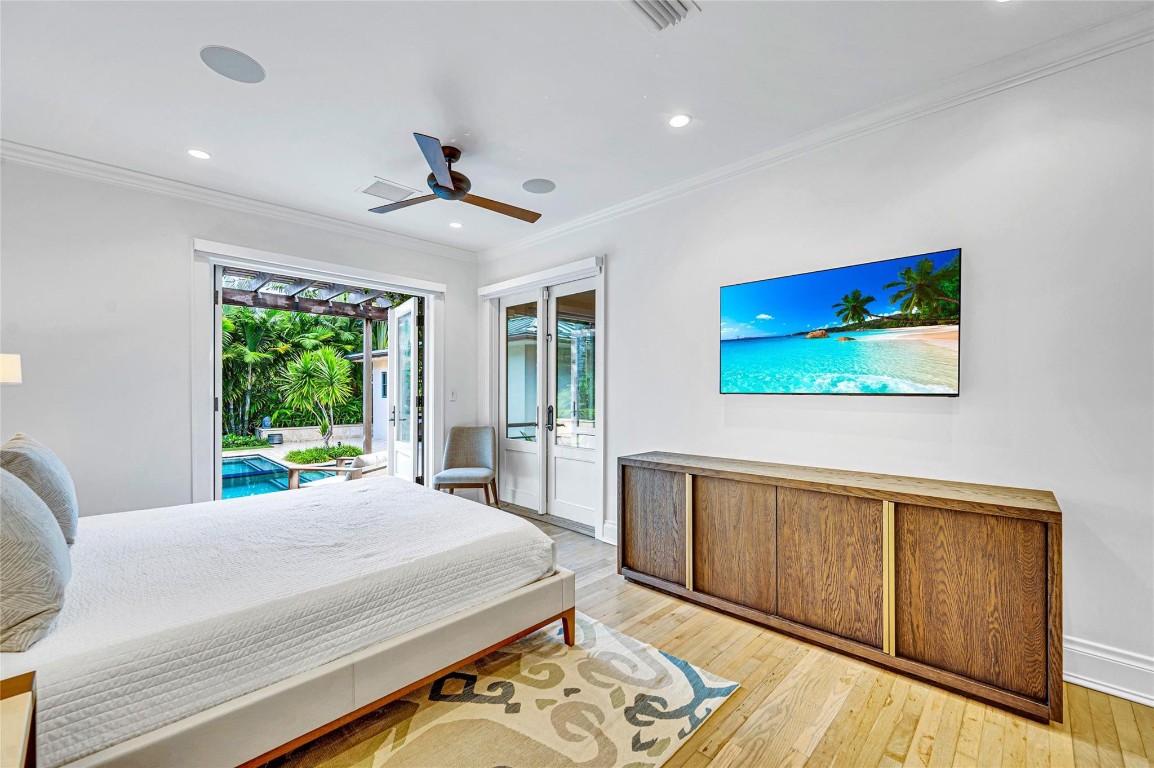 431 N Victoria Park Rd