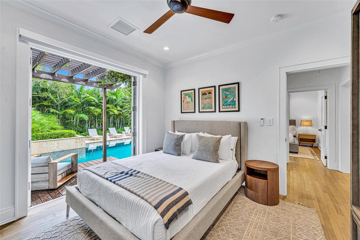 431 N Victoria Park Rd