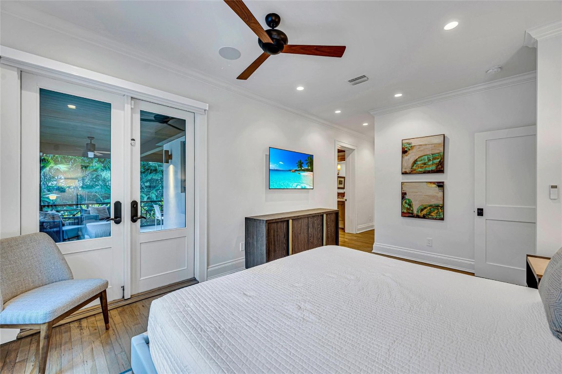 431 N Victoria Park Rd