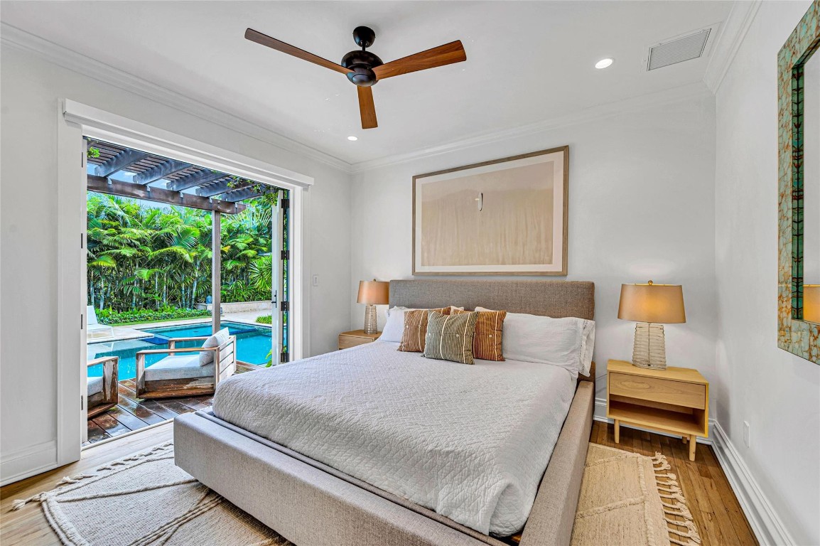 431 N Victoria Park Rd