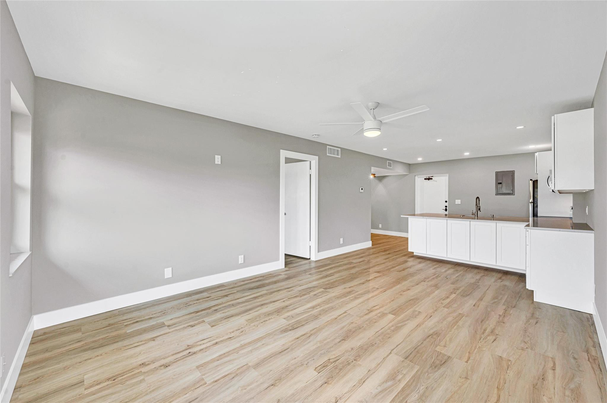 615 NE 12th Ave 412