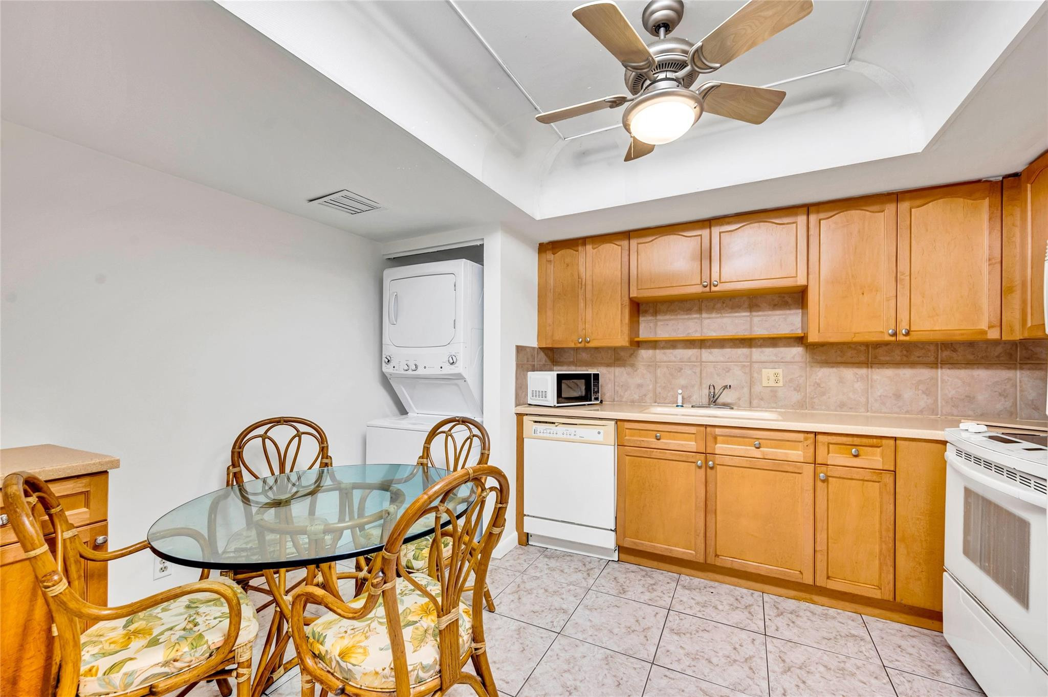 1800 S Ocean Blvd 301