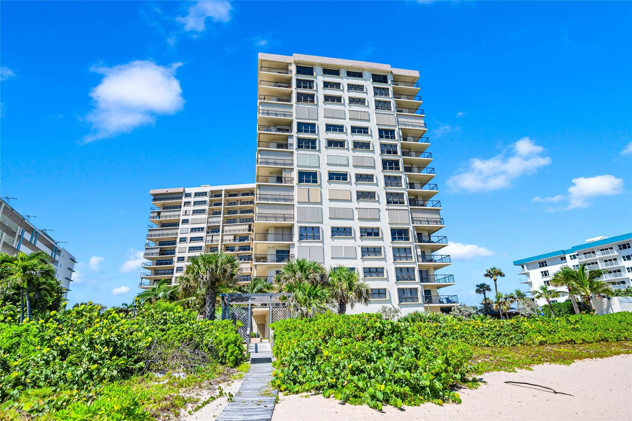 1800 S Ocean Blvd 301