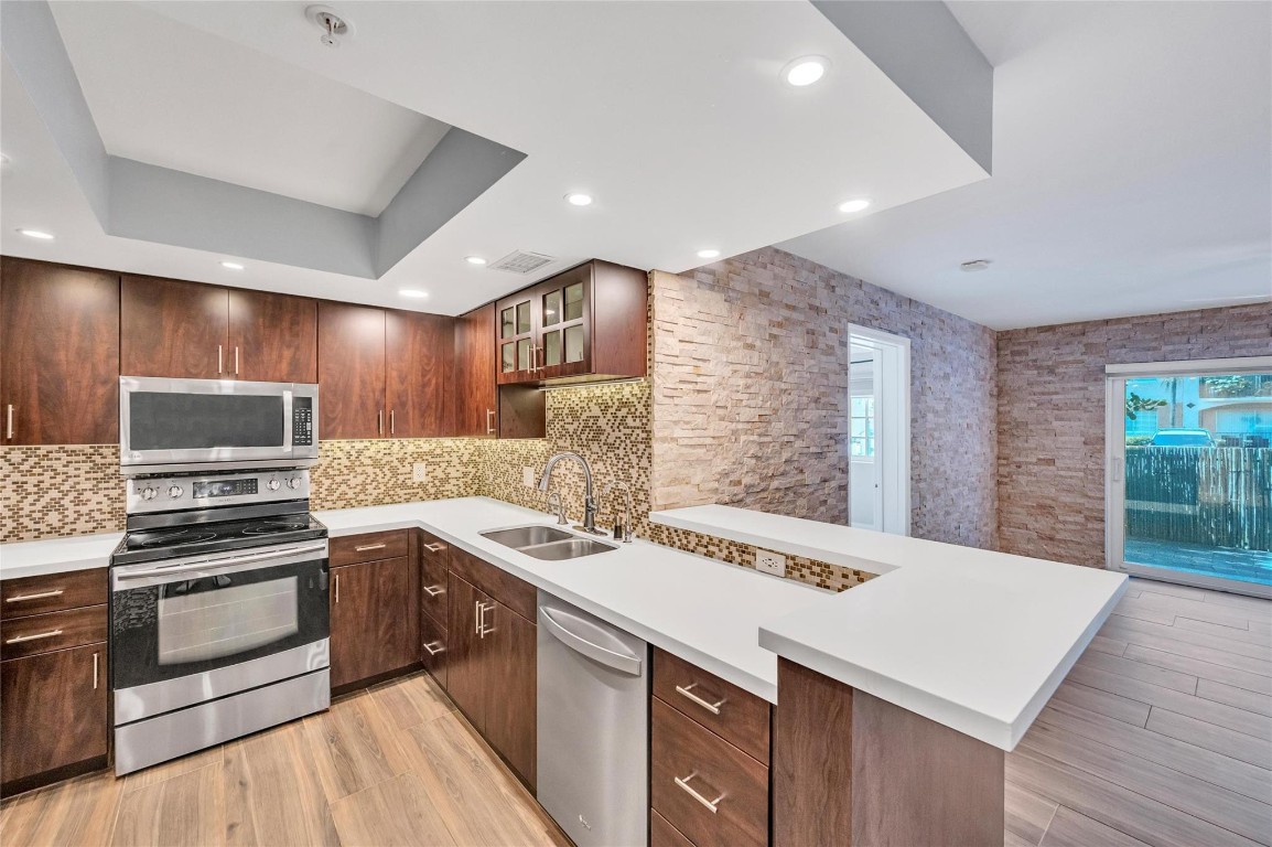 2039 SE 10th Ave 502