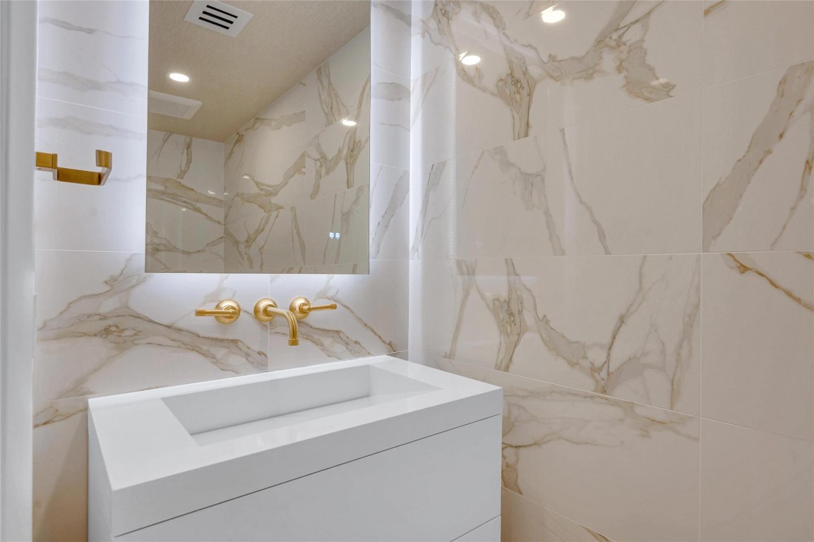 333 Las Olas Way 3803