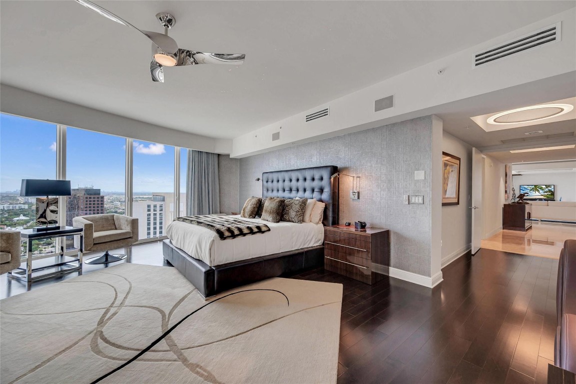 333 Las Olas Way 3803