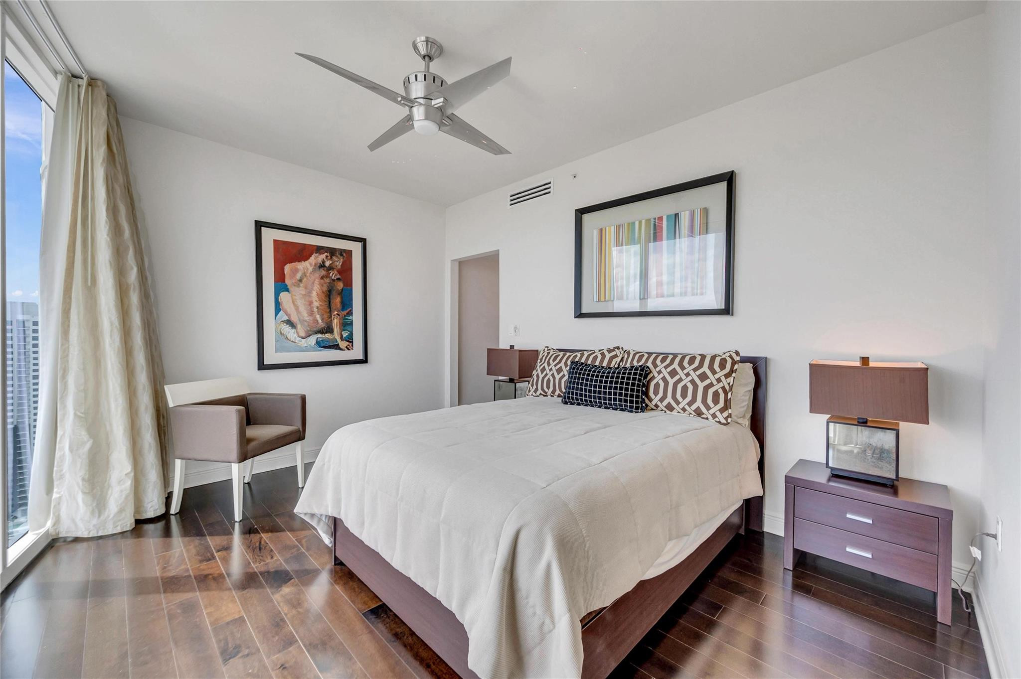 333 Las Olas Way 3803