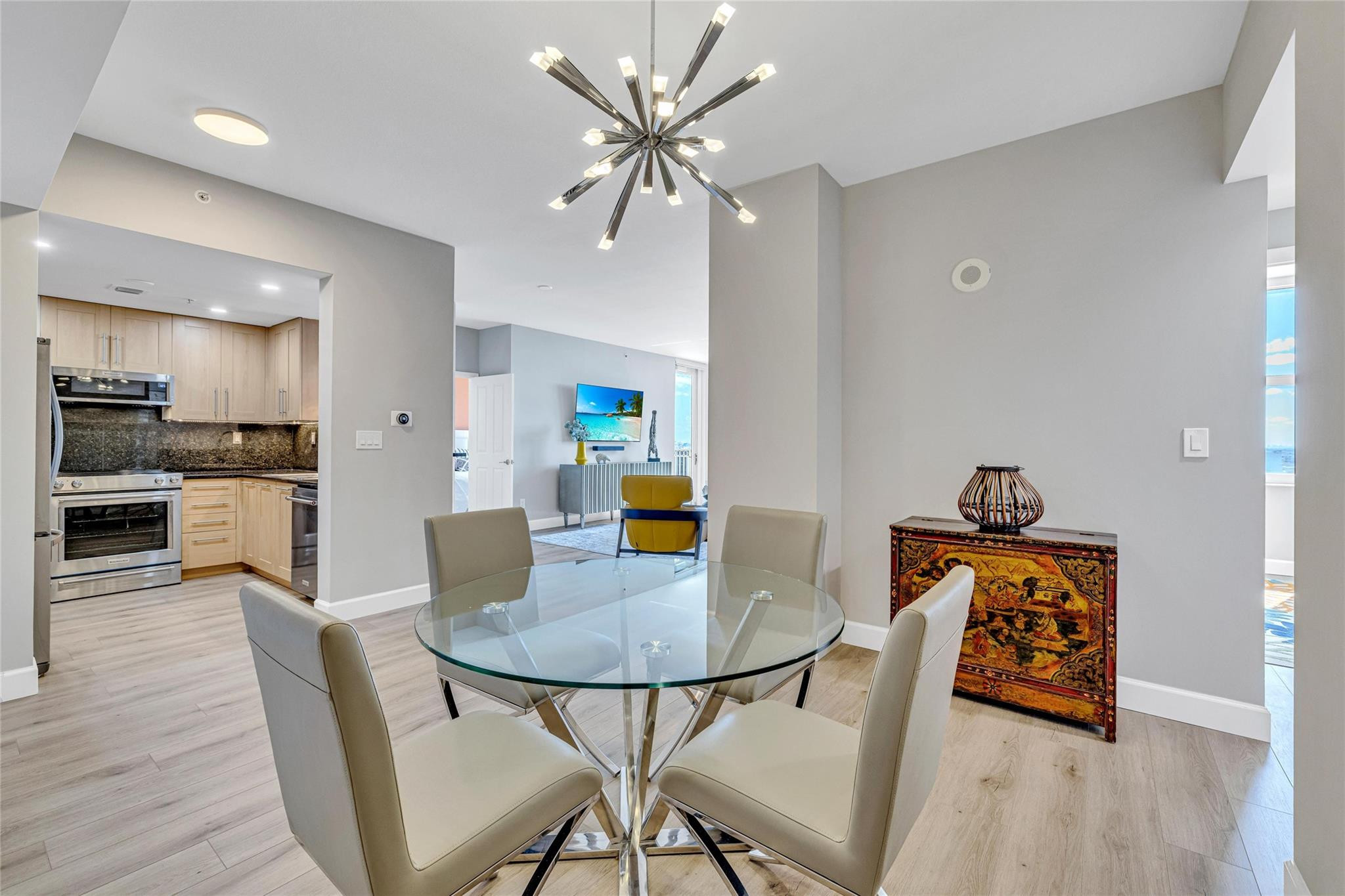 511 SE 5th Ave 1212