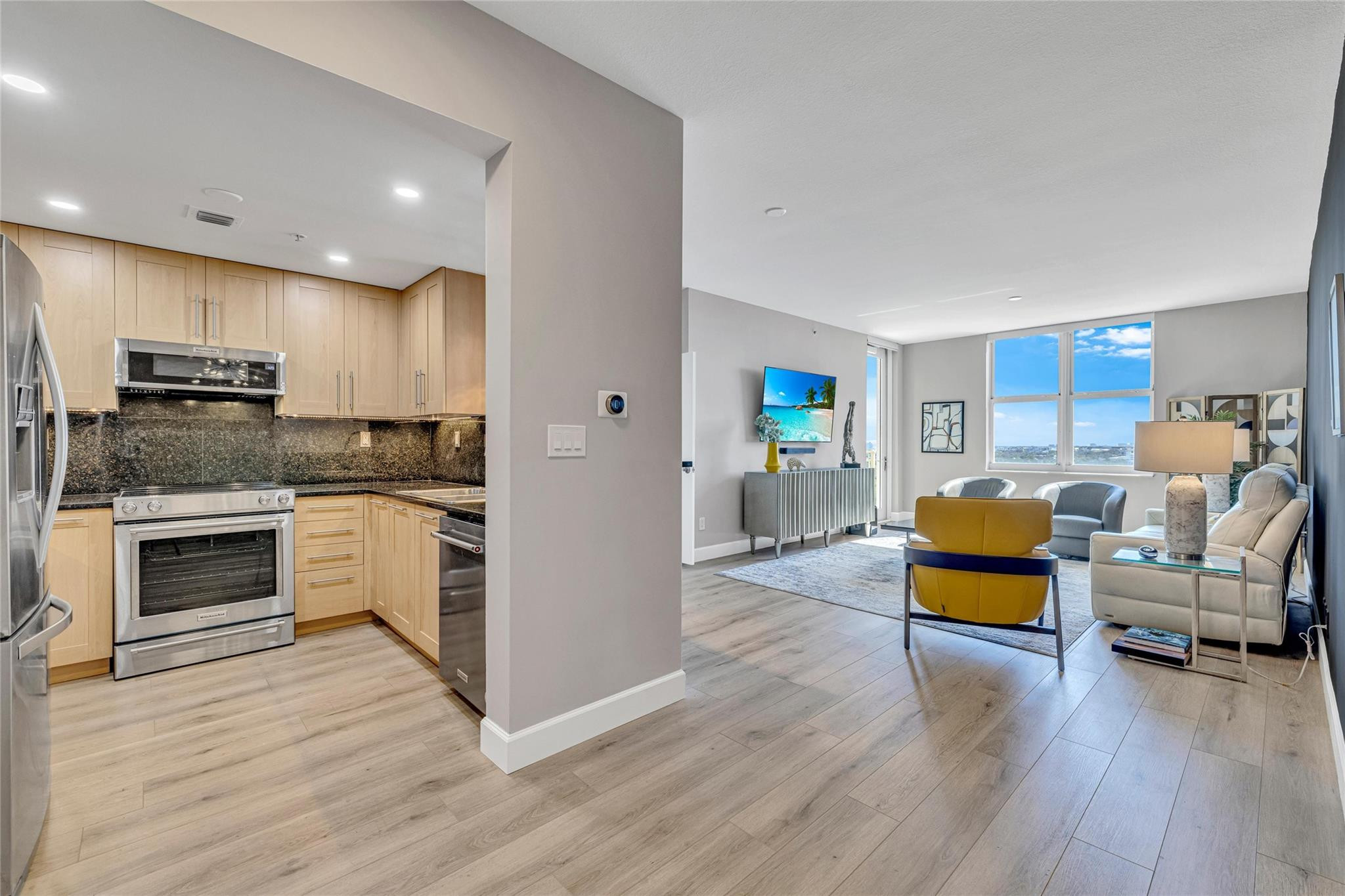 511 SE 5th Ave 1212