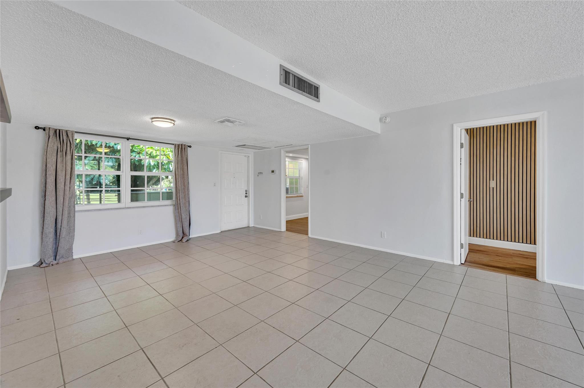 905 Cypress Ter 205