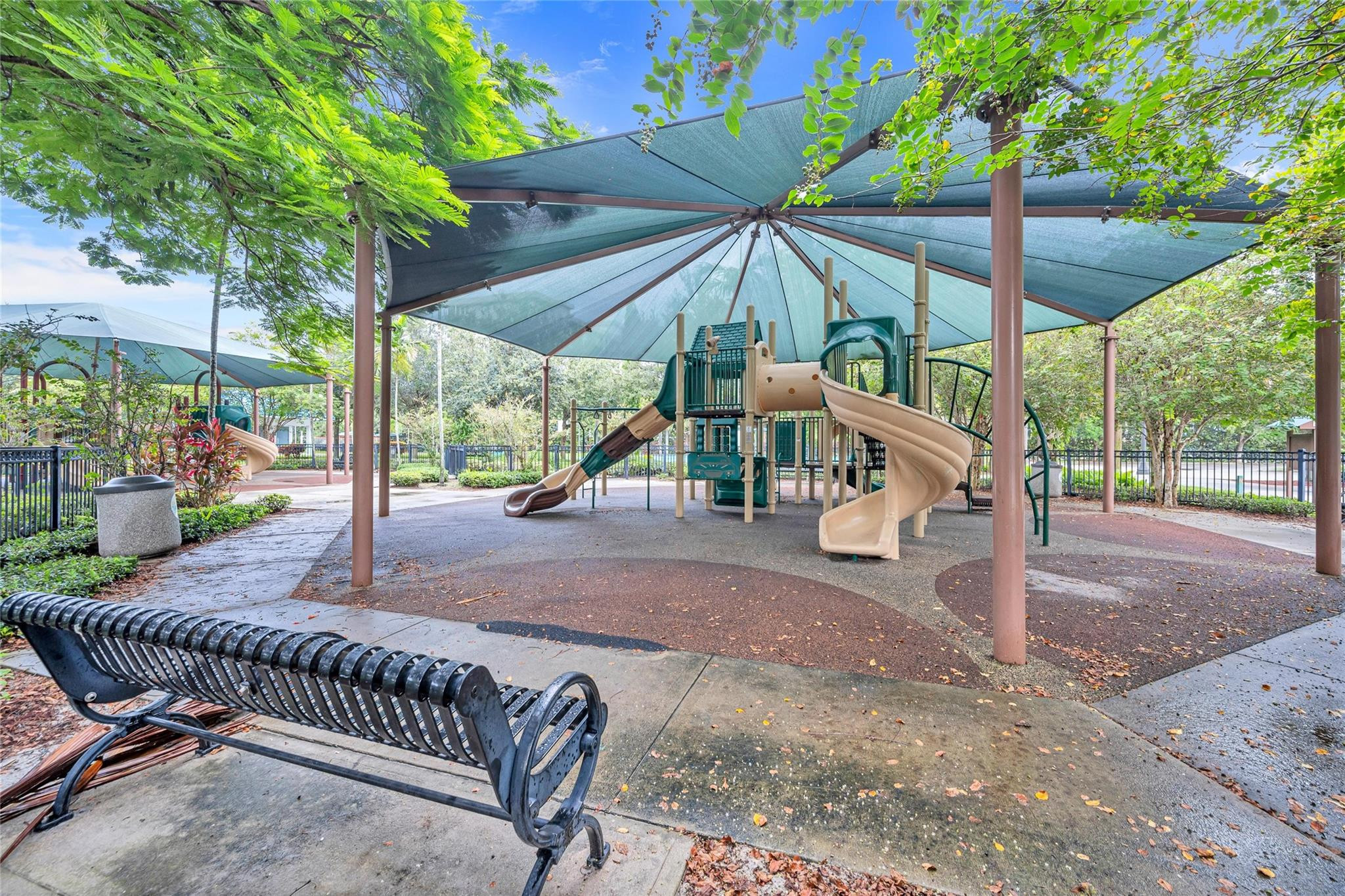 905 Cypress Ter 205