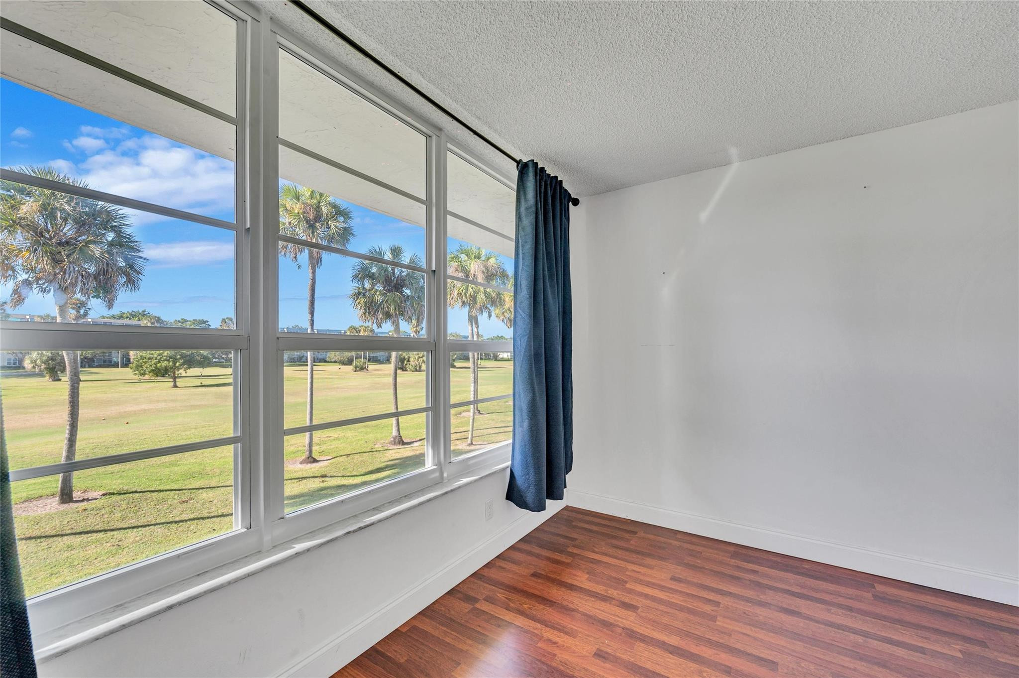 905 Cypress Ter 205