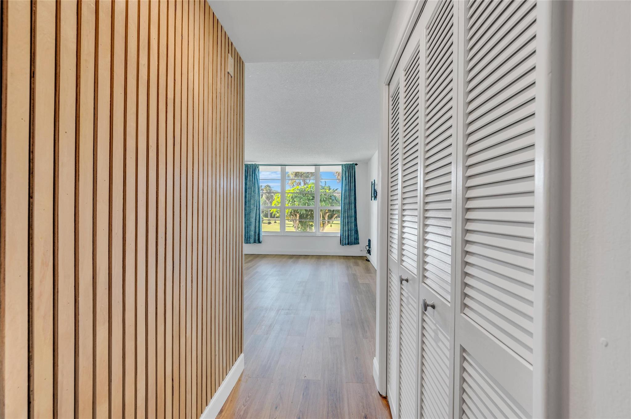 905 Cypress Ter 205