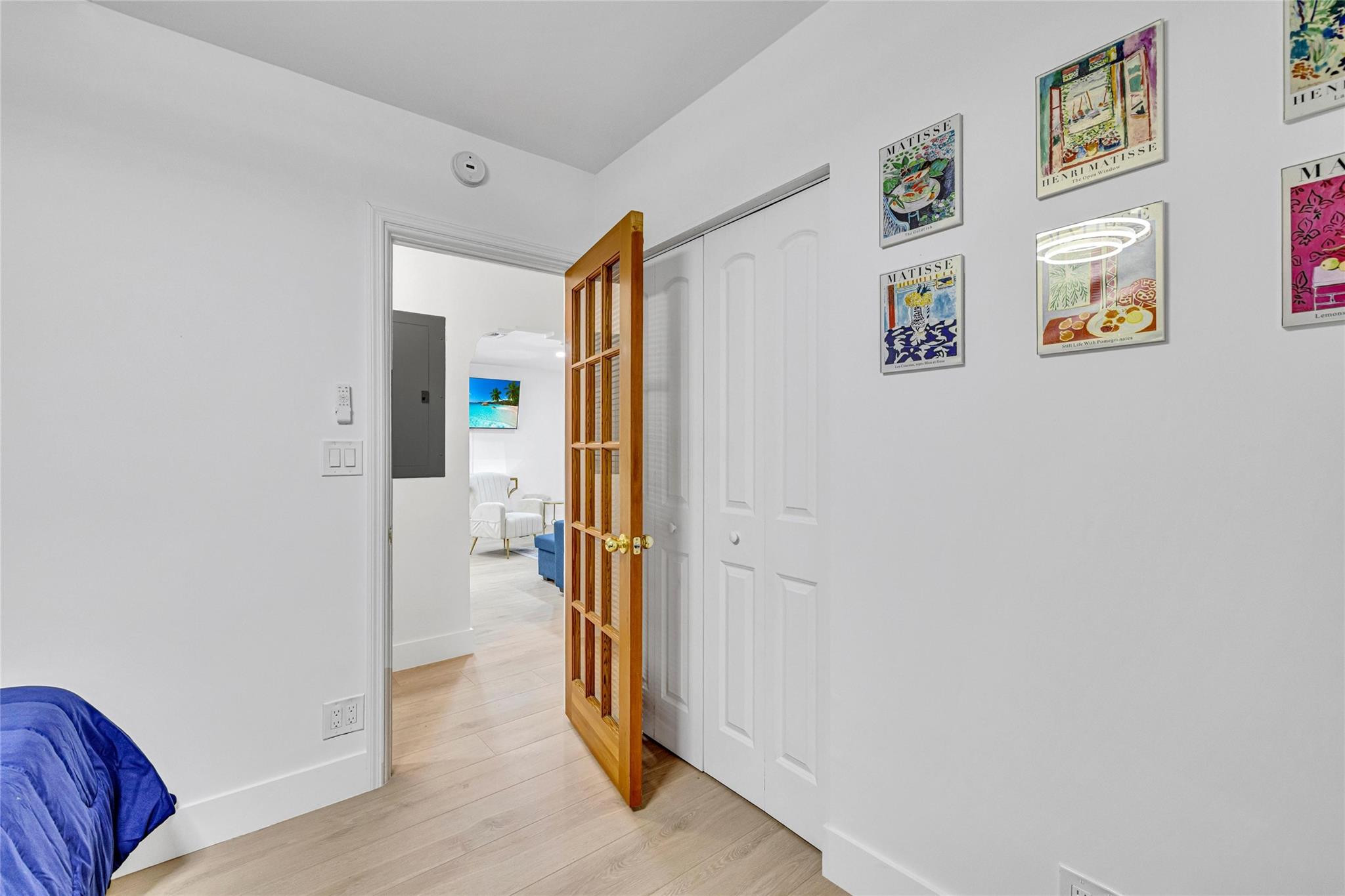 617 N Victoria Park Rd