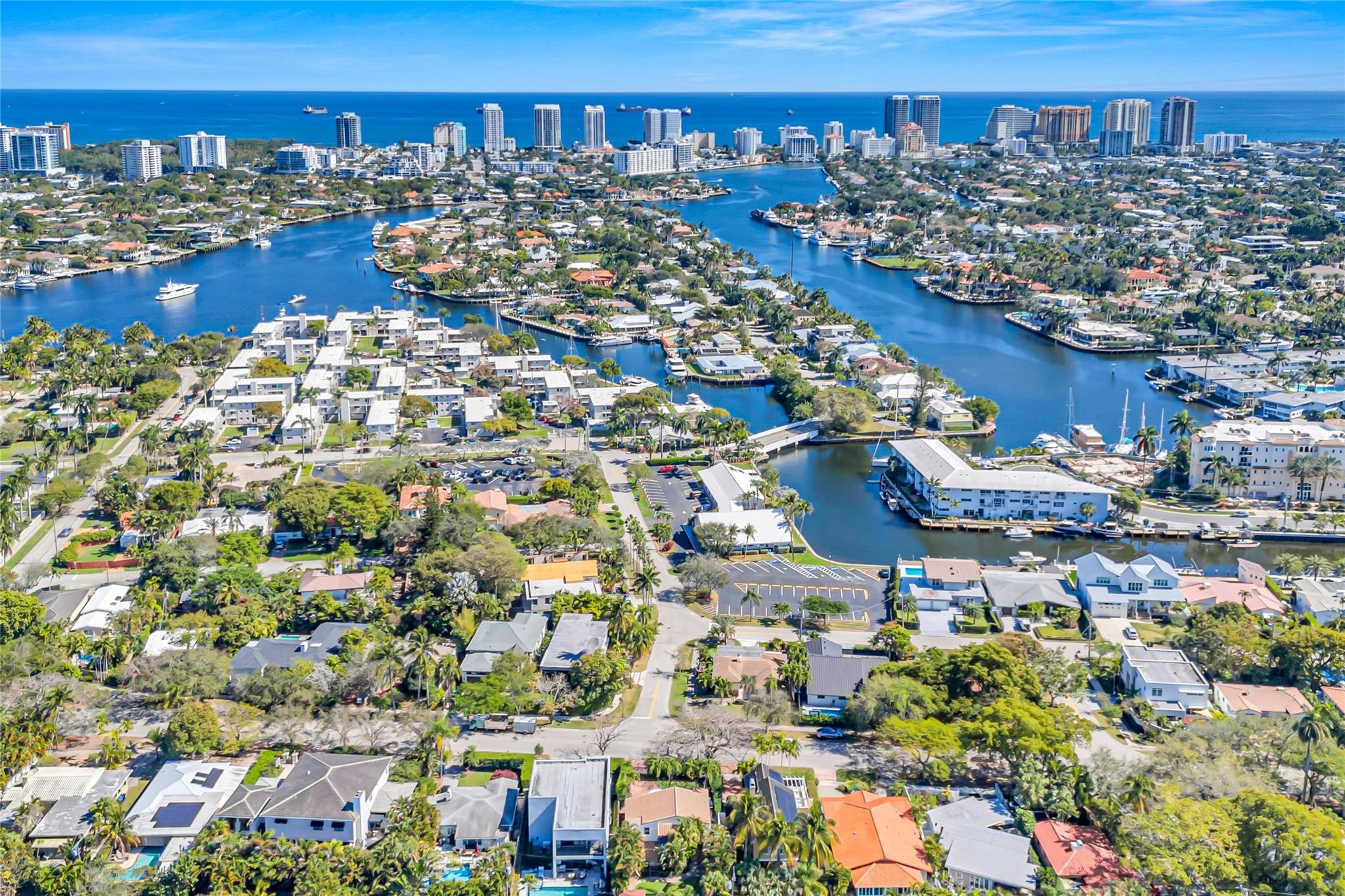 617 N Victoria Park Rd