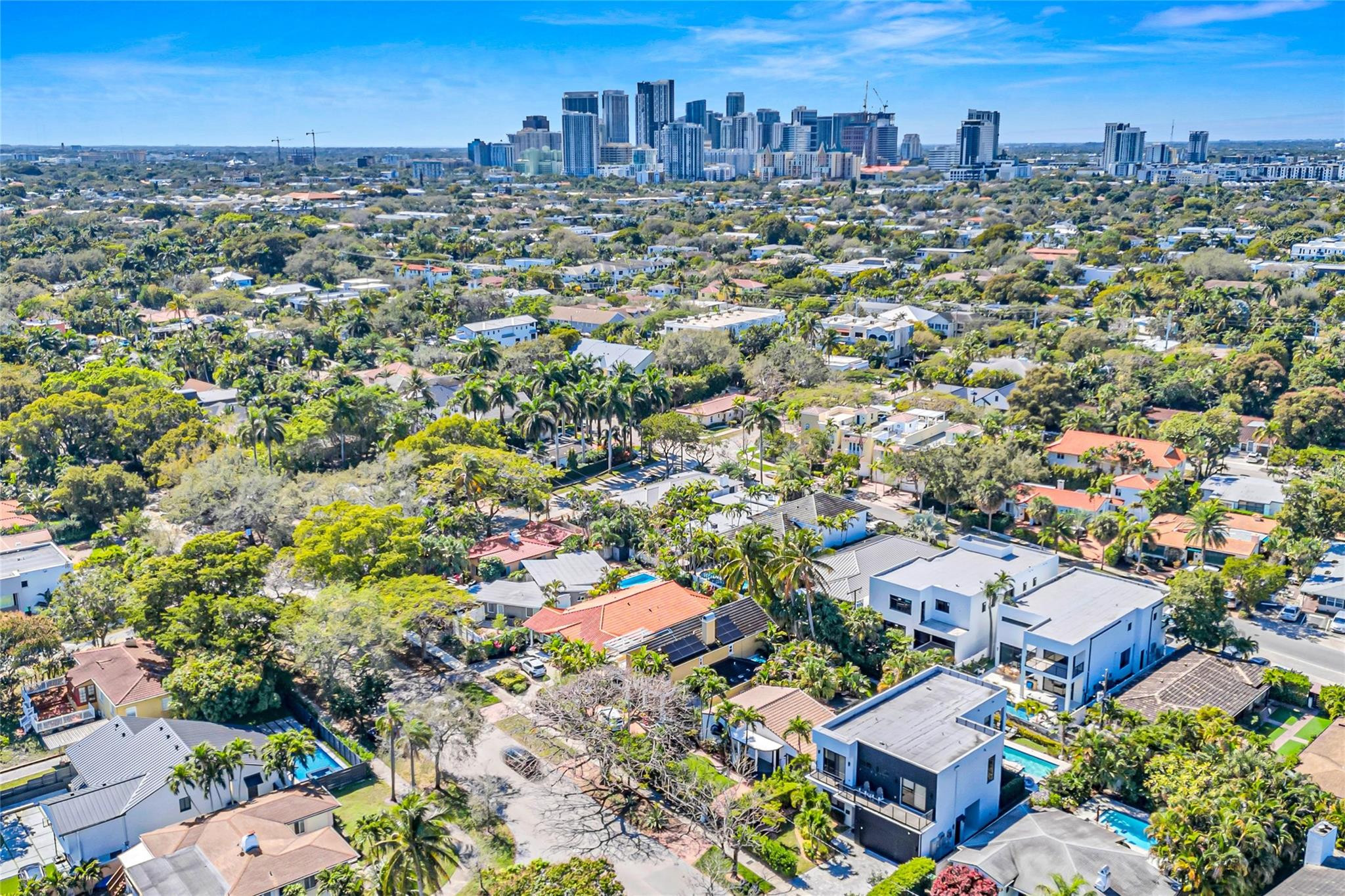 617 N Victoria Park Rd