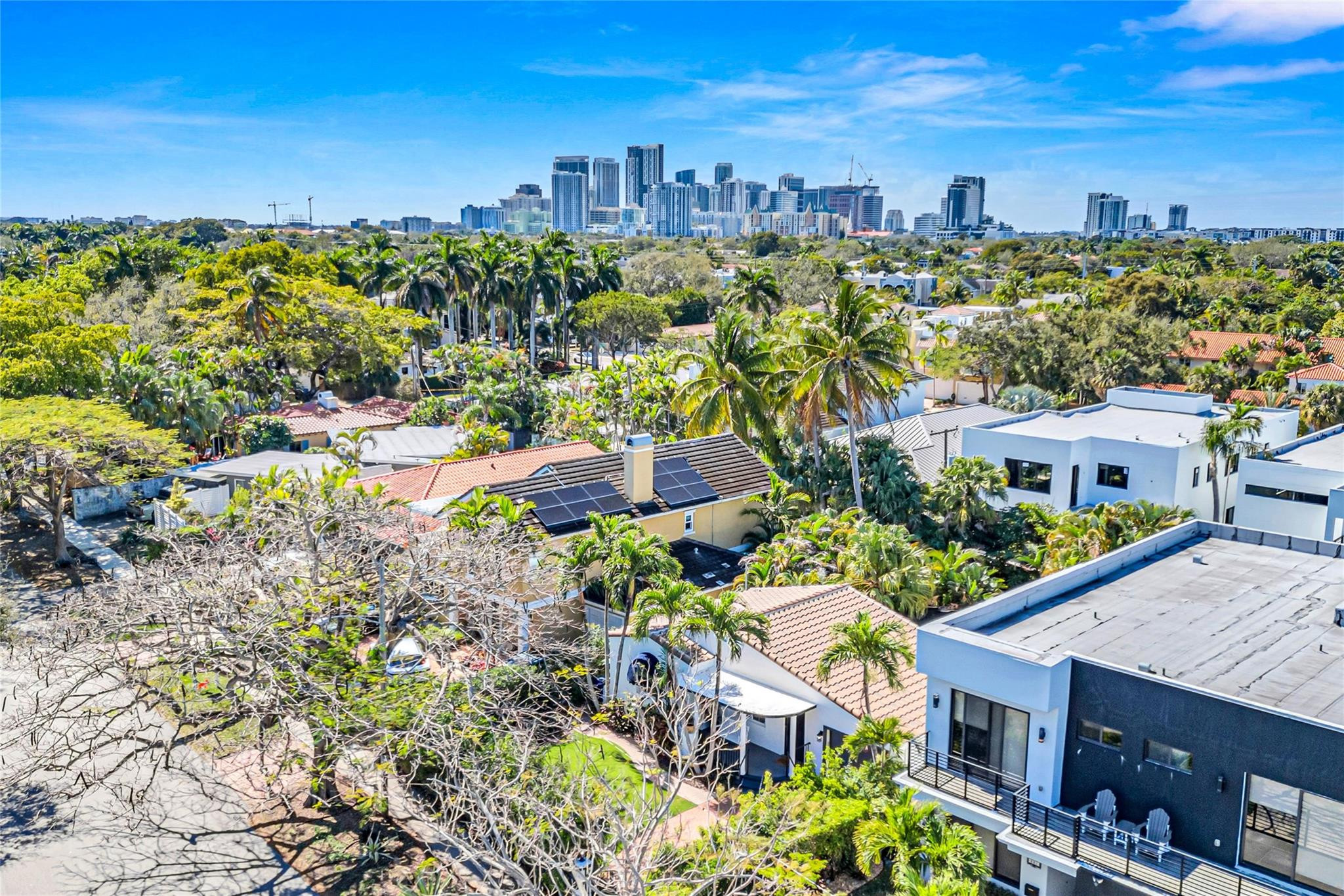 617 N Victoria Park Rd